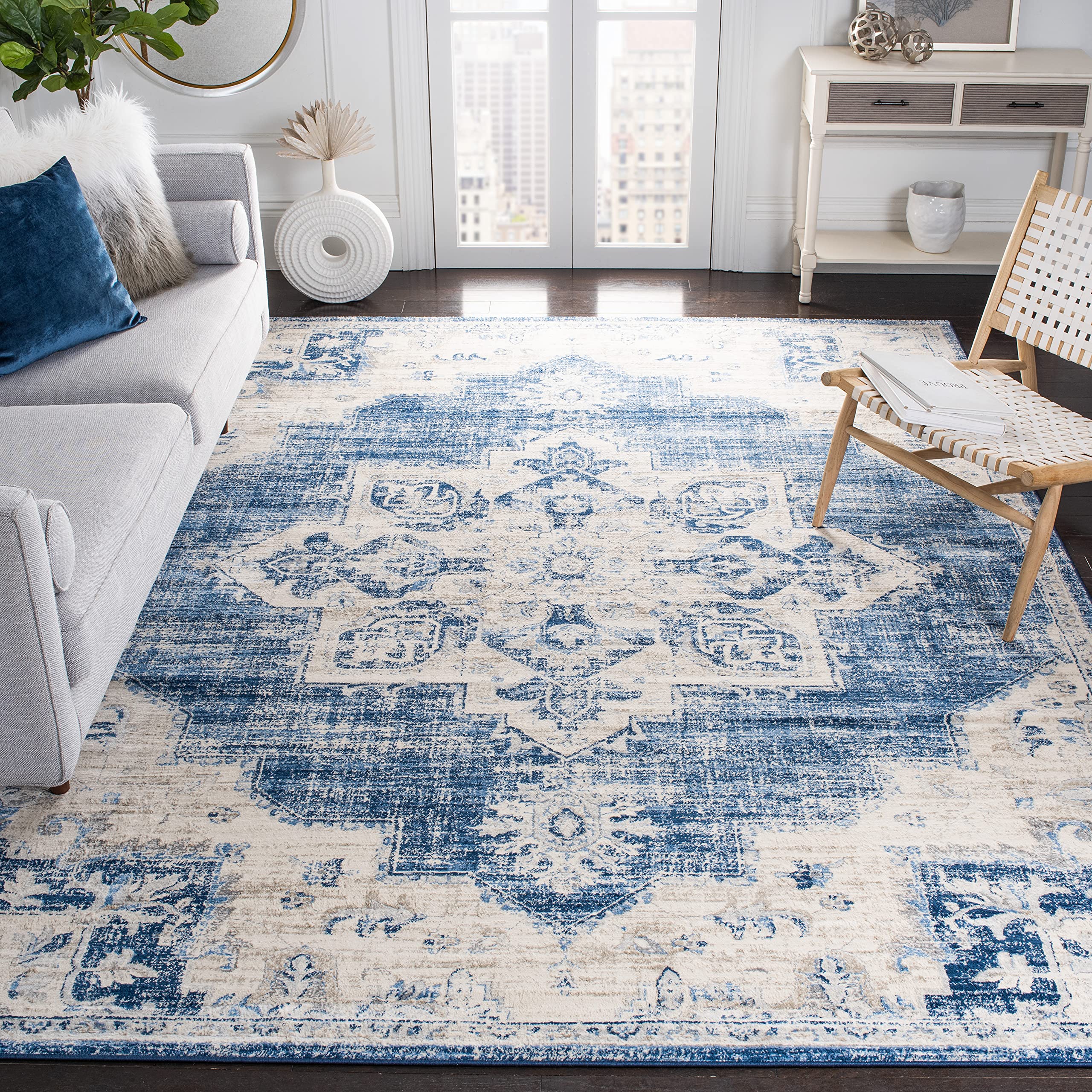 SAFAVIEH Brentwood Collection 3 x 5 Ivory / Navy BNT865A Medallion Distressed Non-Shedding Living Room Bedroom Accent Rug