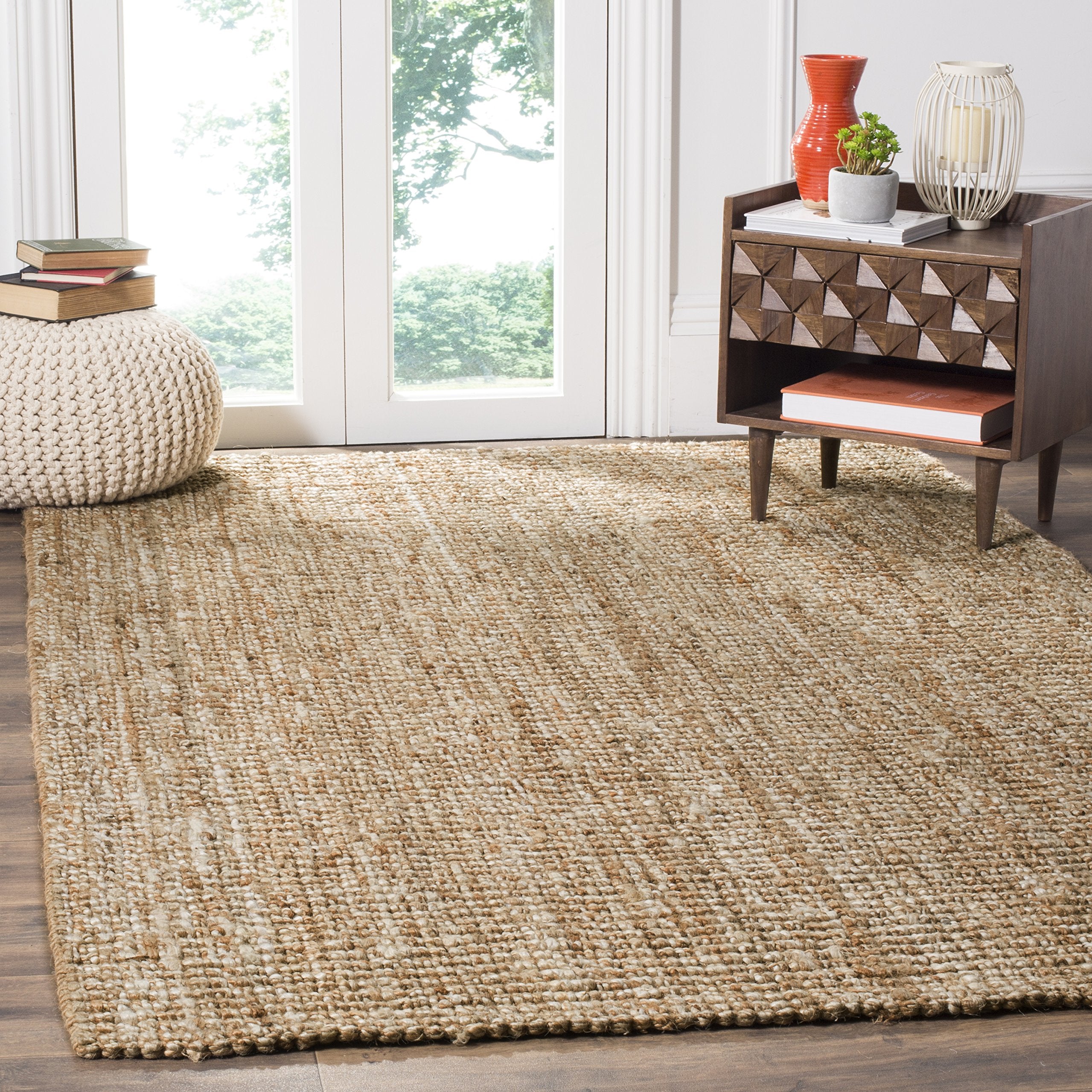 SAFAVIEH Natural Fiber Collection Accent Rug - 4 x 6, Natural & Ivory, Handmade Chunky Textured Jute 0.75-inch Thick, Ideal fo