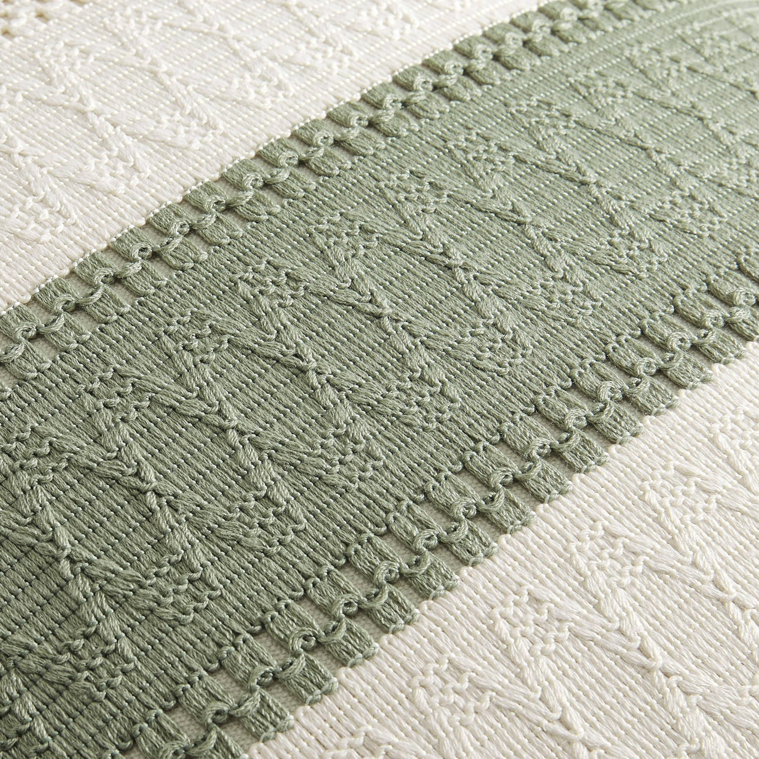 Zeemart 2 Packs Cotton Boho Lumbar Throw Pillow Covers 12X20 Inch Contrast Green, Soft Farmhouse Decorative Couch Pillow Cases Sage Green Cushion Covers For Sofa Bed Living Room Home Decor