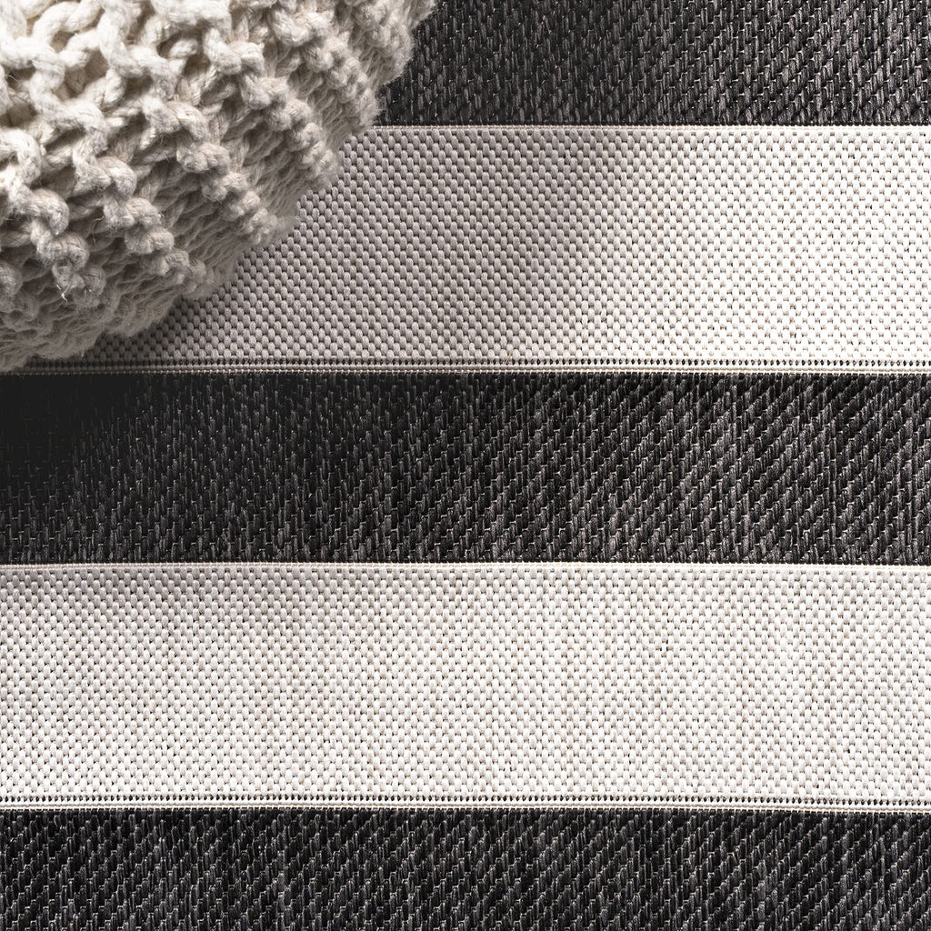 Jonathan Y Smb112B-4 Aveiro Wide Stripe Indoor Outdoor Area Rug, Bohemian, Coastal, Mediterranean Easy Cleaning,Bedroom,Kitchen,Backyard,Patio,Non Shedding, Black/Cream, 4 X 6