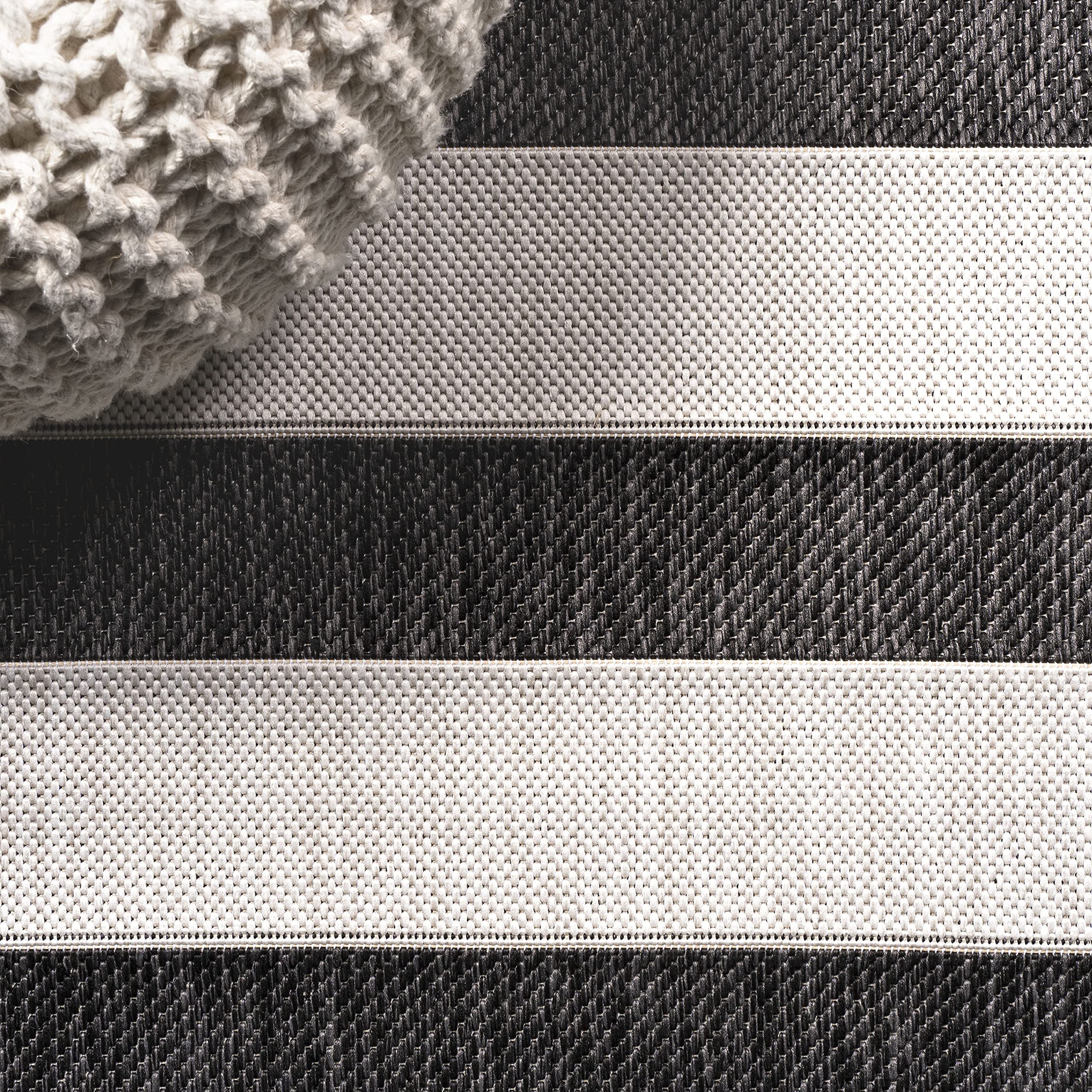 Jonathan Y Smb112B-4 Aveiro Wide Stripe Indoor Outdoor Area Rug, Bohemian, Coastal, Mediterranean Easy Cleaning,Bedroom,Kitchen,Backyard,Patio,Non Shedding, Black/Cream, 4 X 6