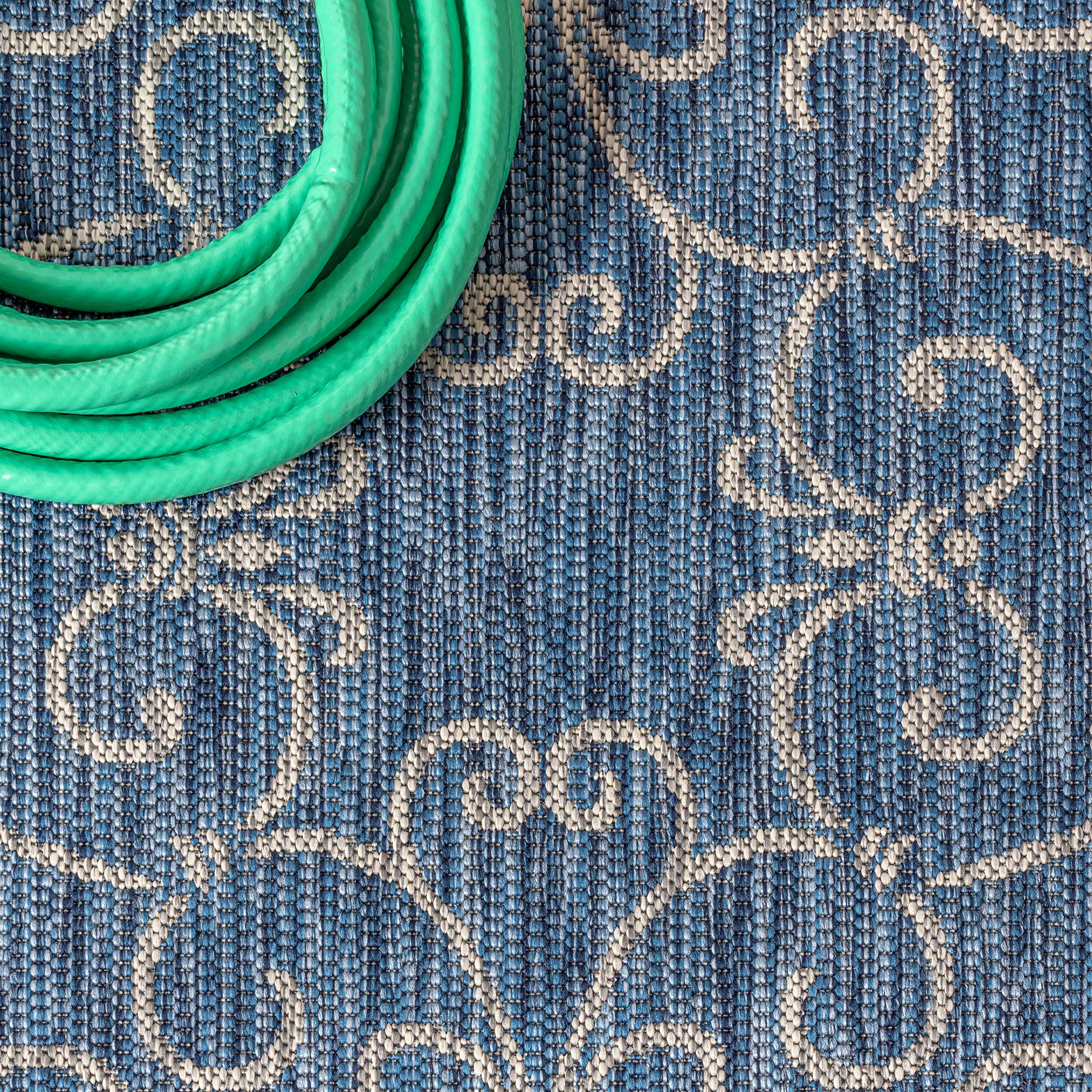 Jonathan Y Smb106D-5R Charleston Vintage Filigree Textured Weave Indoor Outdoor Area-Rug Classic Coastal Easy-Cleaning Bedroom Kitchen Backyard Patio Non Shedding, 5' Round, Navy/Gray