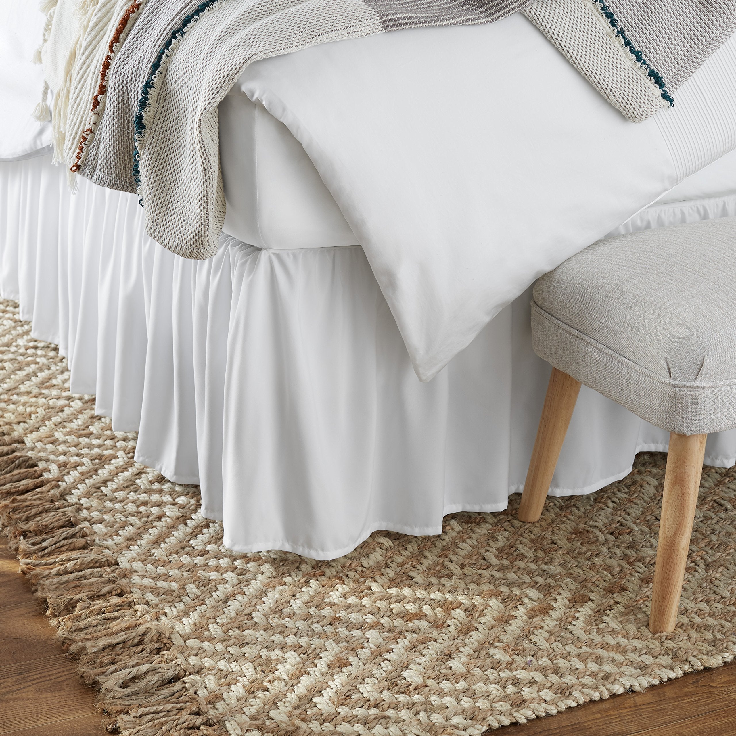 Amazon Basics Lightweight Ruffled Bed Skirt, Classic Style, Soft and Stylish 100% Microfiber With 16 Drop, Queen, Bright White, 
