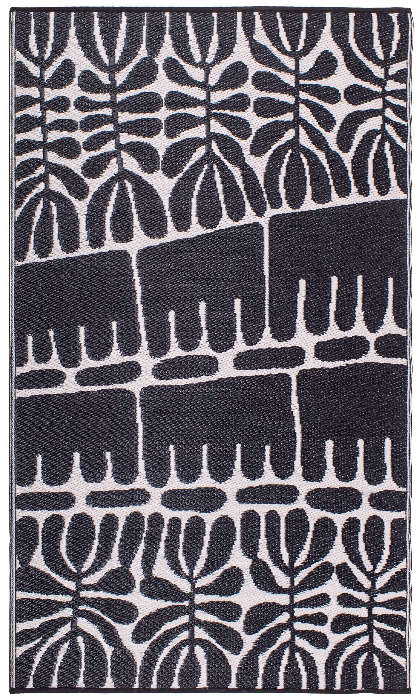 Fab Habitat Outdoor Rug - Waterproof, Fade Resistant, Crease-Free - Premium Recycled Plastic - Tribal, Black & White - Large Pat