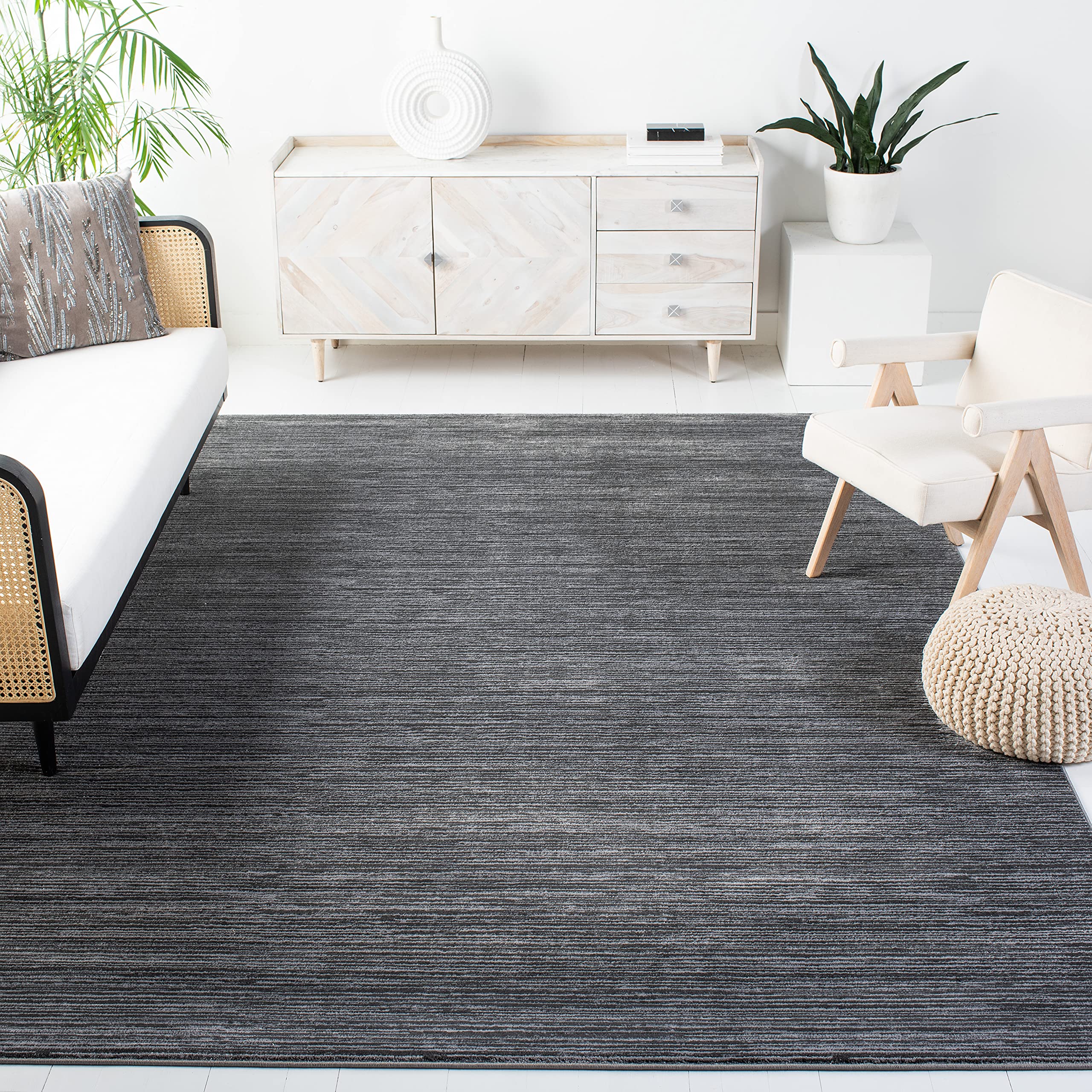 SAFAVIEH Vision Collection Area Rug - 10 Square, Grey, Modern Ombre Tonal Chic Design, Non-Shedding & Easy Care, Ideal for High