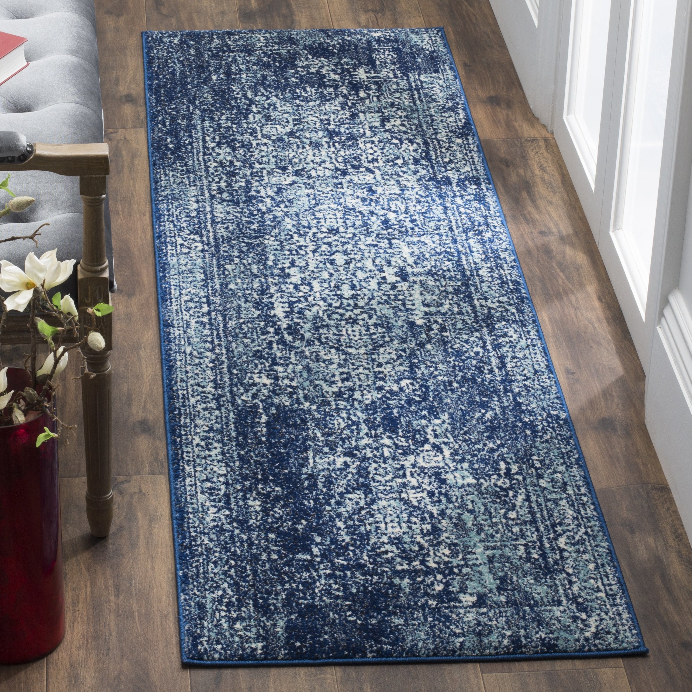 SAFAVIEH Evoke Collection Accent Rug - 22 x 5, Navy & Ivory, Oriental Distressed Design, Non-Shedding & Easy Care, Ideal for H