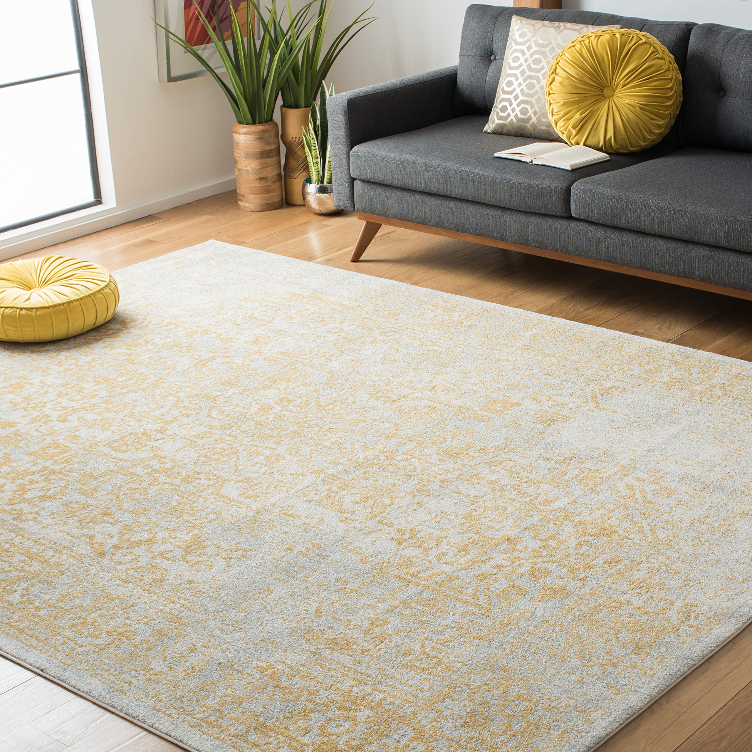 SAFAVIEH Evoke Collection 8 x 10 Ivory/Gold EVK256B Oriental Distressed Non-Shedding Living Room Bedroom Dining Home Office Ar