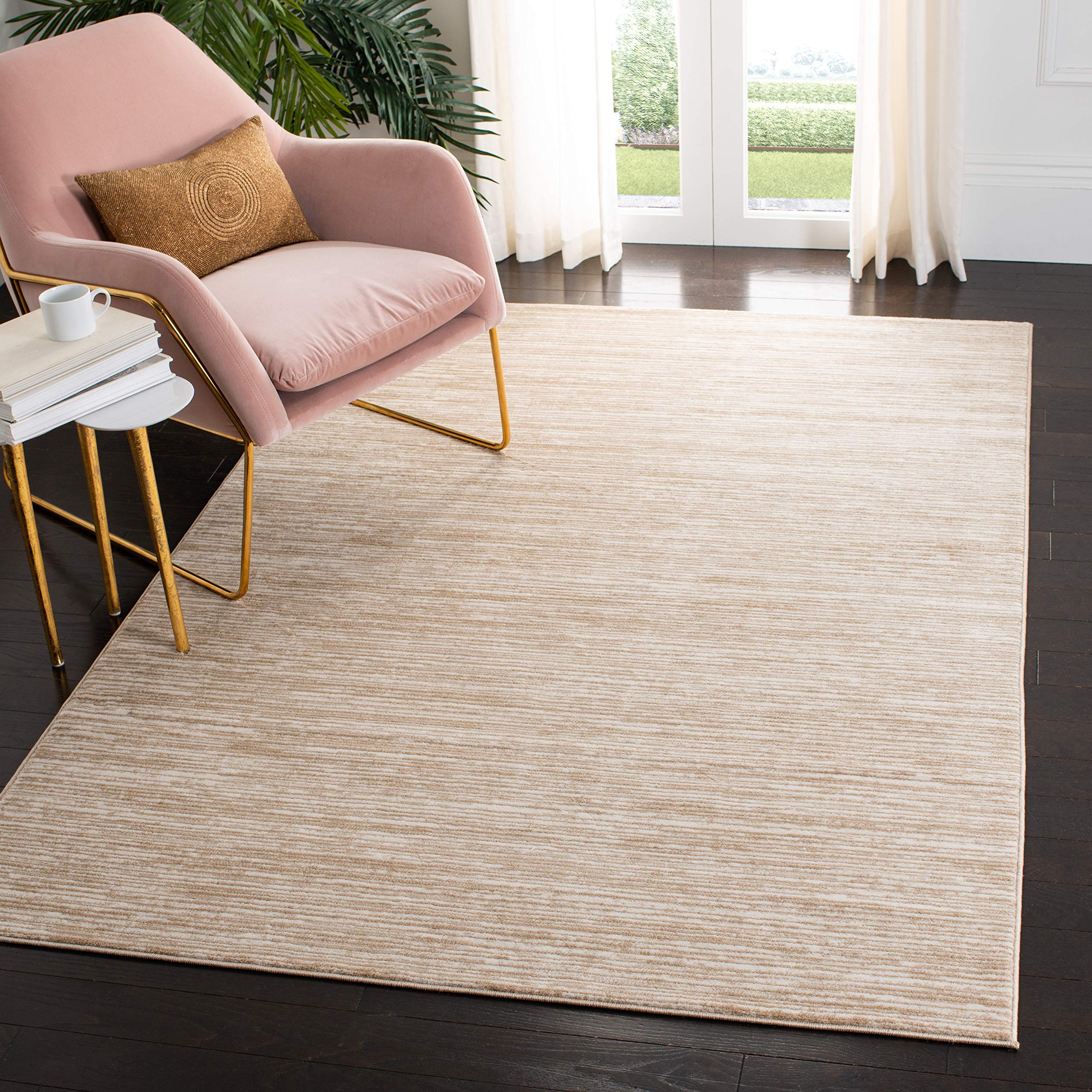 SAFAVIEH Vision Collection Area Rug - 6 x 9, Creme, Modern Ombre Tonal Chic Design, Non-Shedding & Easy Care, Ideal for High T