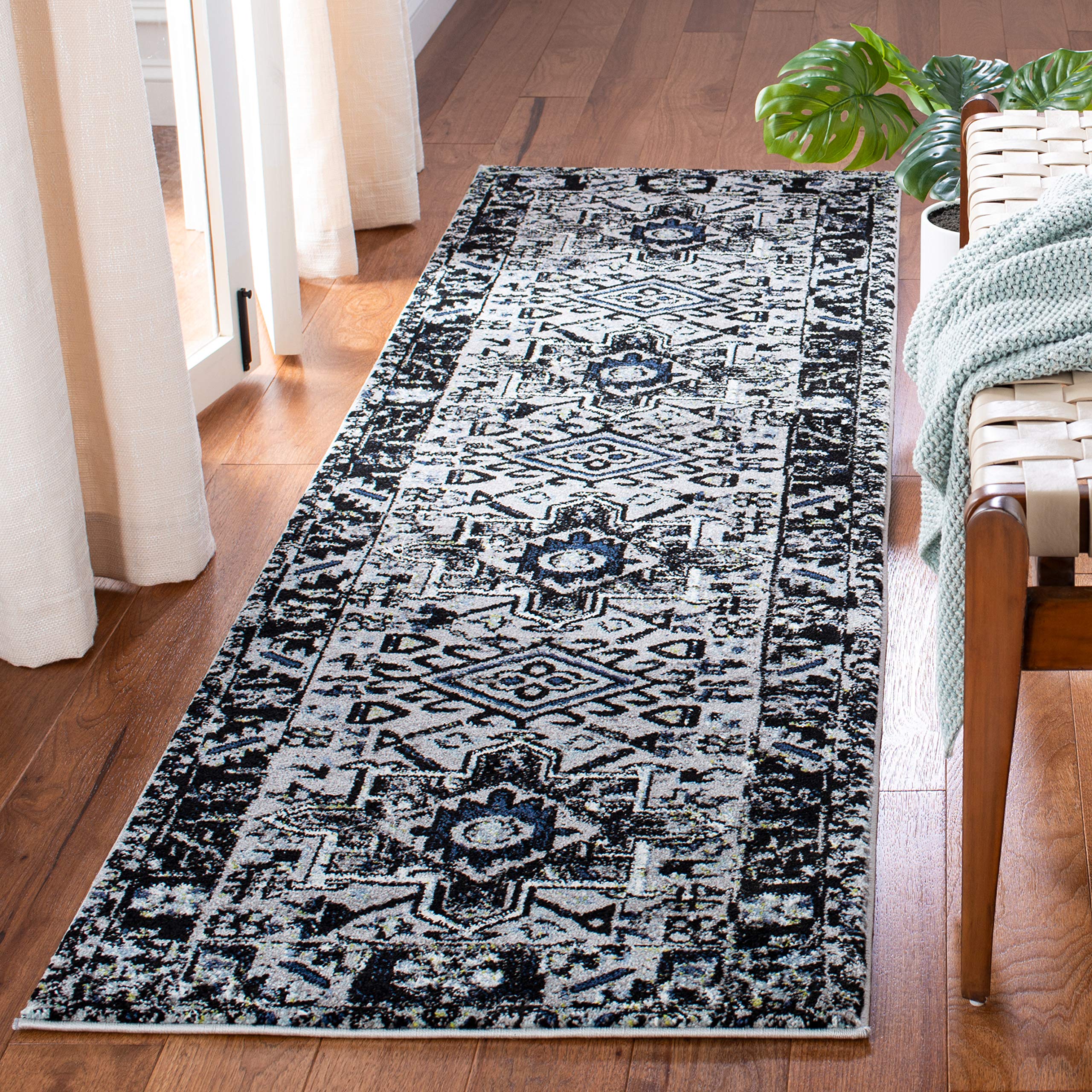 SAFAVIEH Vintage Hamadan Collection Runner Rug - 23 x 10, Light Grey & Dark Grey, Design, Non-Shedding & Easy Care, Ideal for 