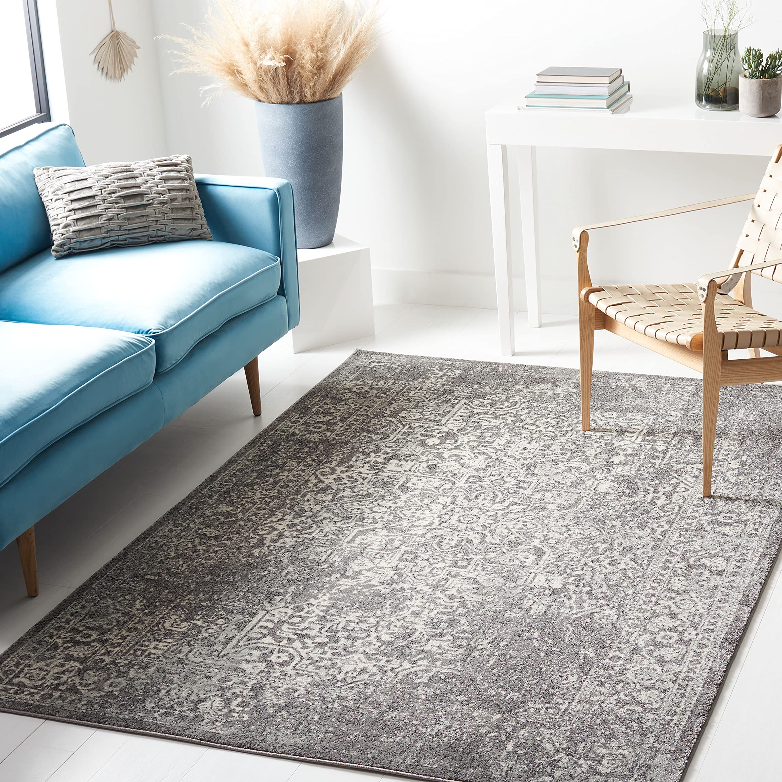 SAFAVIEH Evoke Collection Area Rug - 67 Square, Grey & Ivory, Oriental Distressed Design, Non-Shedding & Easy Care, Ideal for H
