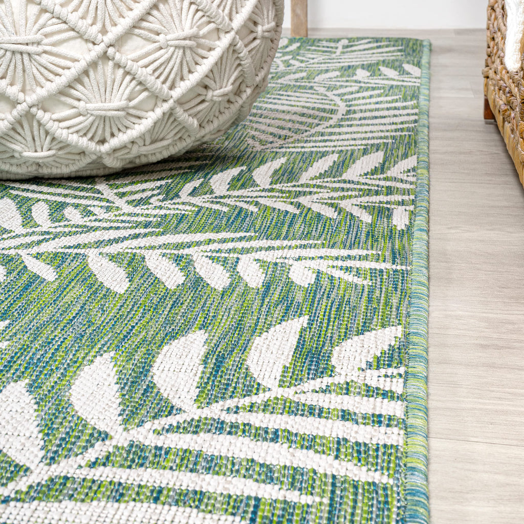 Jonathan Y Smb119G-5Sq Nevis Palm Frond Indoor Outdoor Area Rug, Coastal Casual Country & Floral Easy Cleaning,Bedroom,Kitchen,Backyard,Patio,Non Shedding, Cream/Green, 5' Square