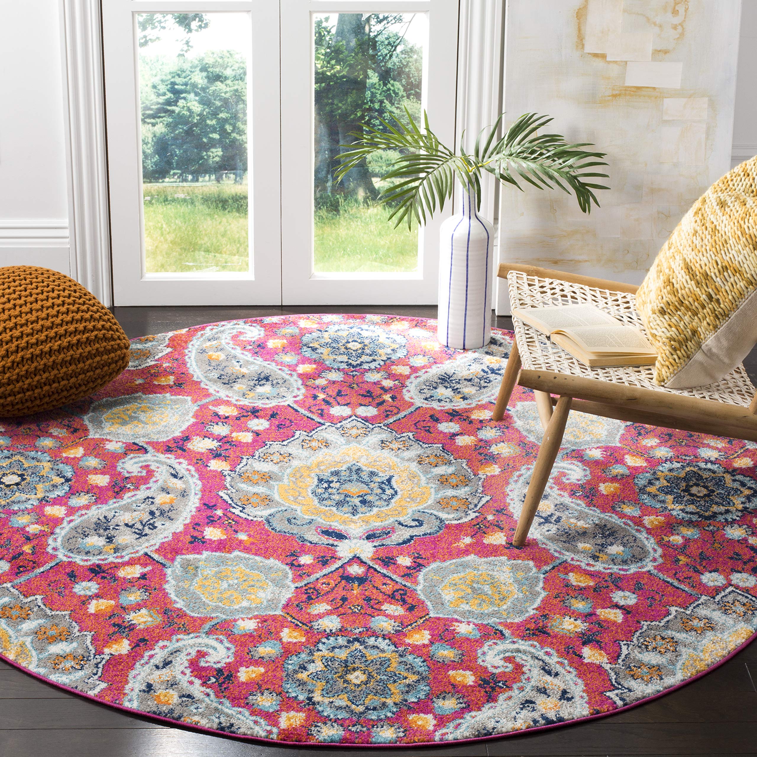 SAFAVIEH Madison Collection 4' Round Fuchsia / Gold MAD600A Boho Chic Glam Paisley Non-Shedding Dining Room Entryway Foyer Livin
