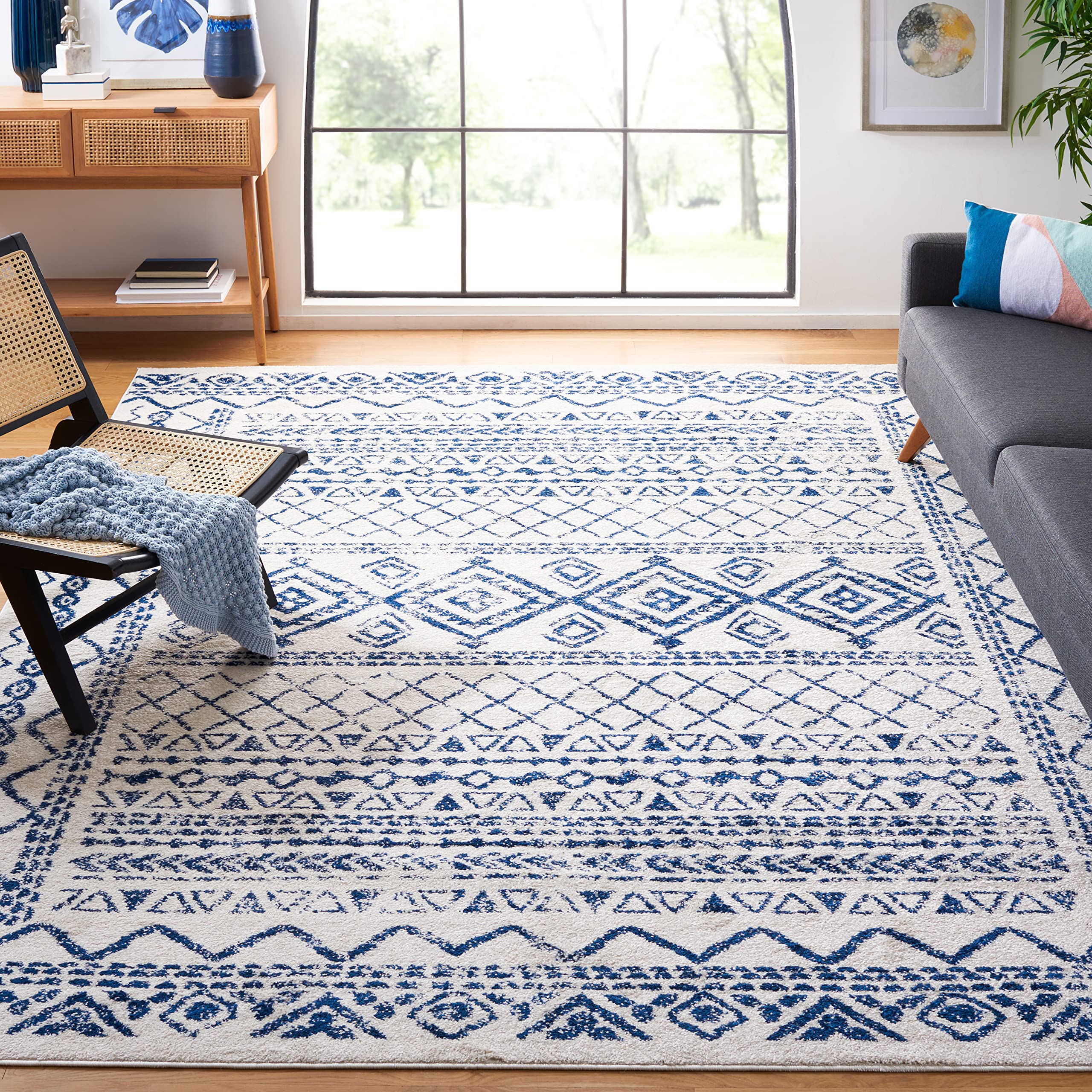 SAFAVIEH Tulum Collection Area Rug - 10 x 13, Ivory & Navy, Moroccan Boho Distressed Design, Non-Shedding & Easy Care, Ideal f