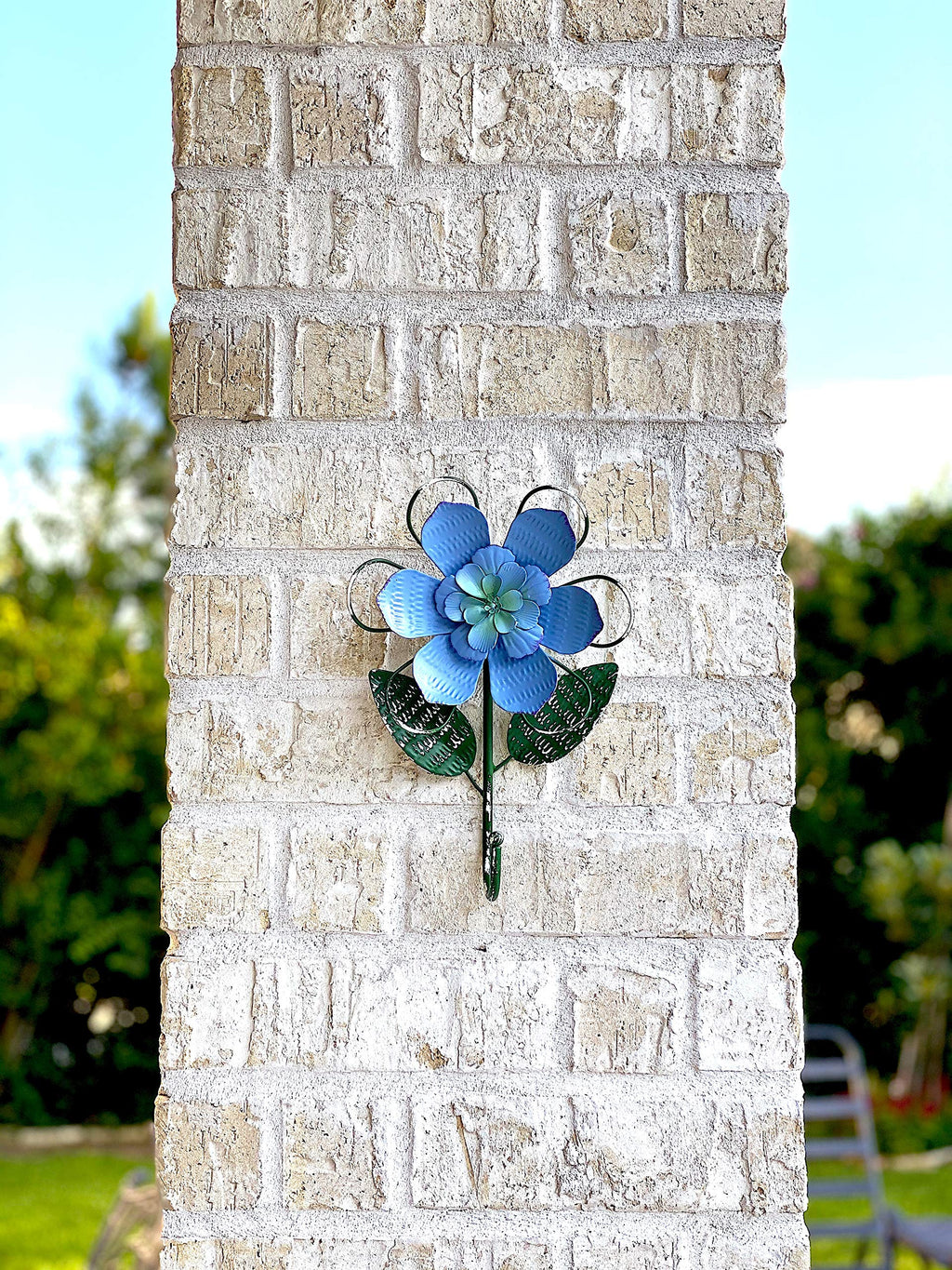 D.I. Inc S/2 Flower Hooks Metal Door Wall Entry Bathroom Shower Room Decor 10'' X 7'' (Blue)