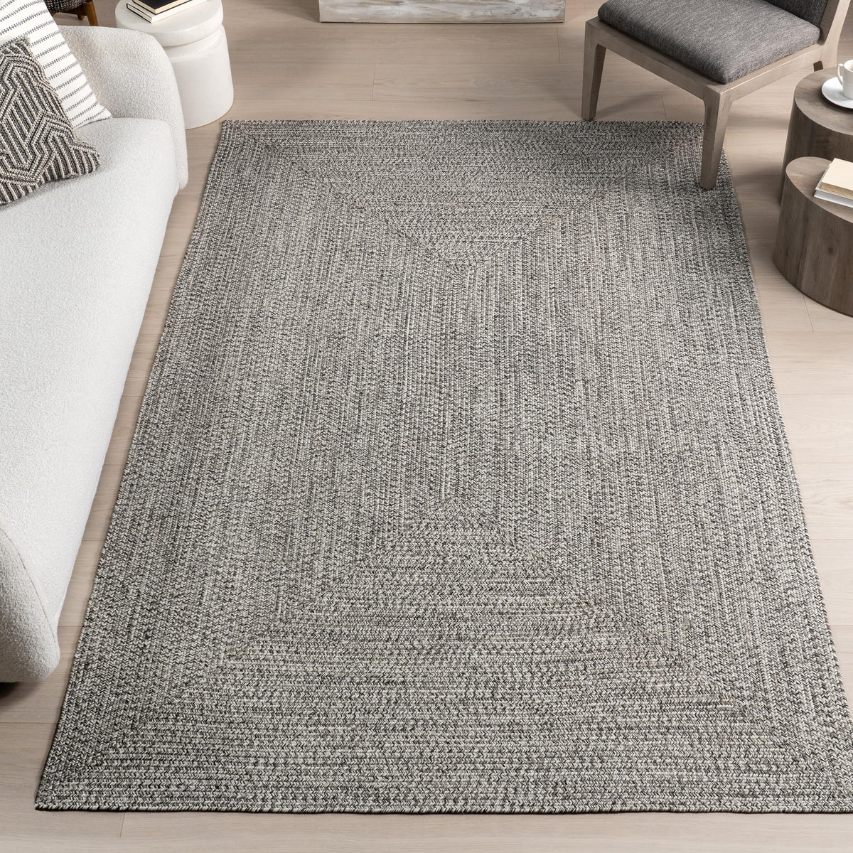 nuLOOM Wynn Braided Indoor/Outdoor Runner Rug, 2' 6'' x 10', Light Grey/Salt and Pepper