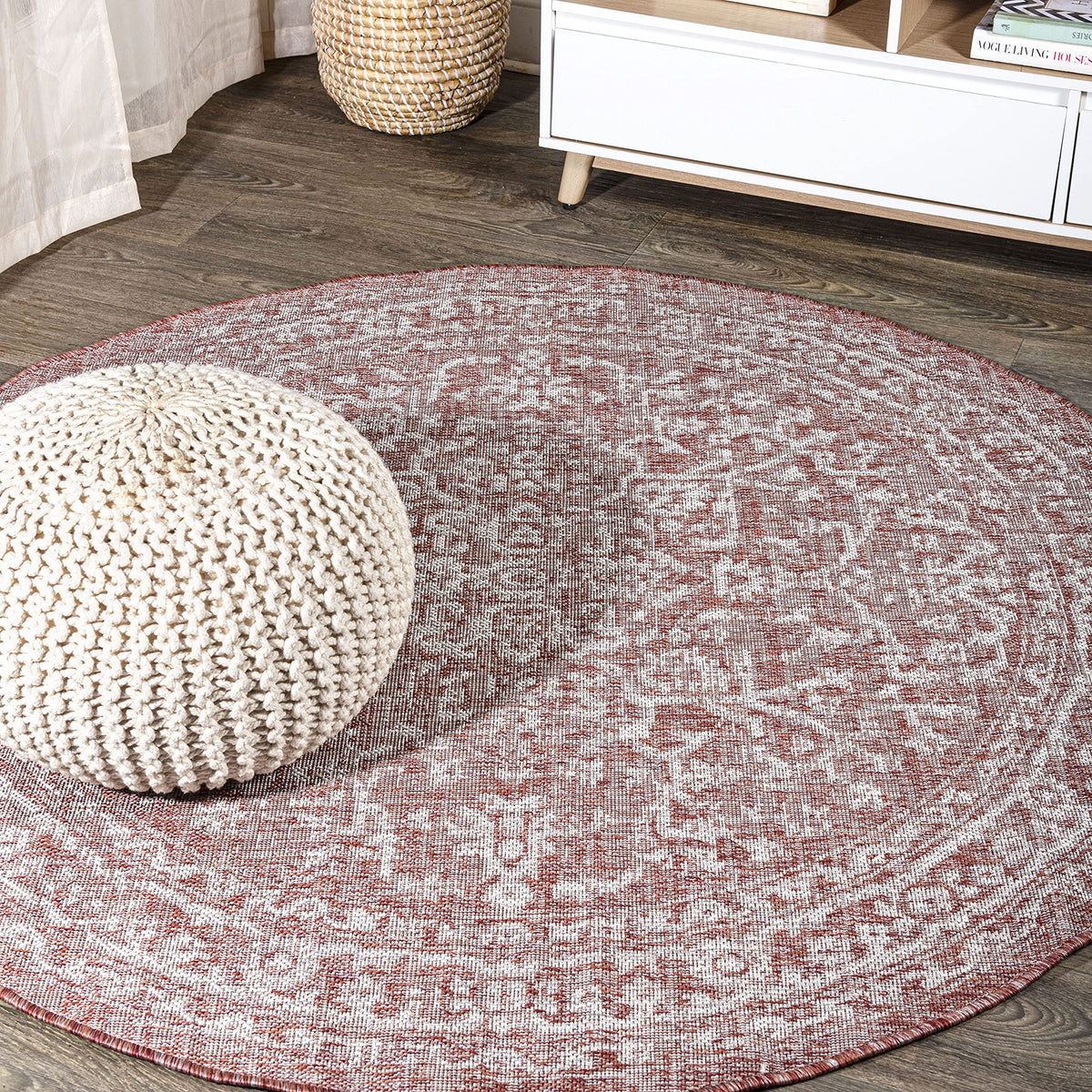 Jonathan Y Smb104A-9R Malta Bohemian Medallion Textured Weave Red/Taupe 9' Round Indoor/Outdoor Area Rug, Pet Friendly, Non-Shed