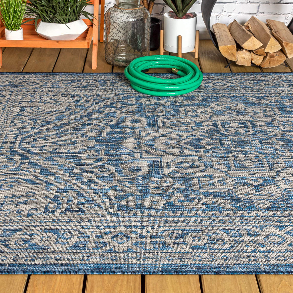Jonathan Y Smb101B-4 Sinjuri Medallion Textured Weave Indoor/Outdoor Navy/Gray 4 Ft. X 6 Ft. Area-Rug, Coastal,Easy-Cleaning,Forhightraffic,Kitchen,Livingroom,Backyard, Non Shedding