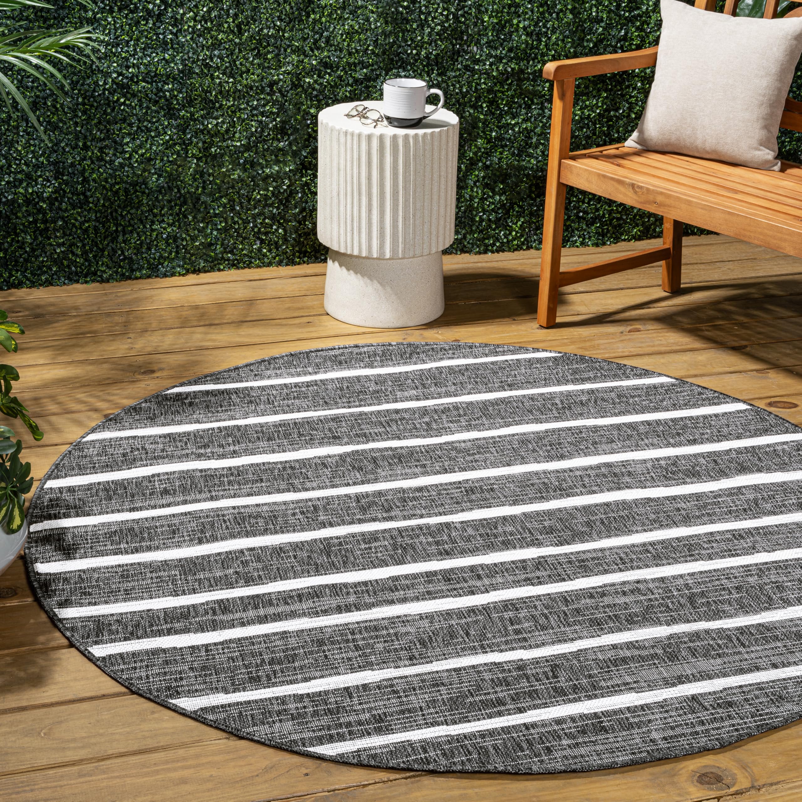 Jonathan Y Smb125E-6R Colonia Berber Stripe Black/Ivory 6' Round Indoor/Outdoor Area Rug, Pet Friendly, Non-Shedding, Stain Resi