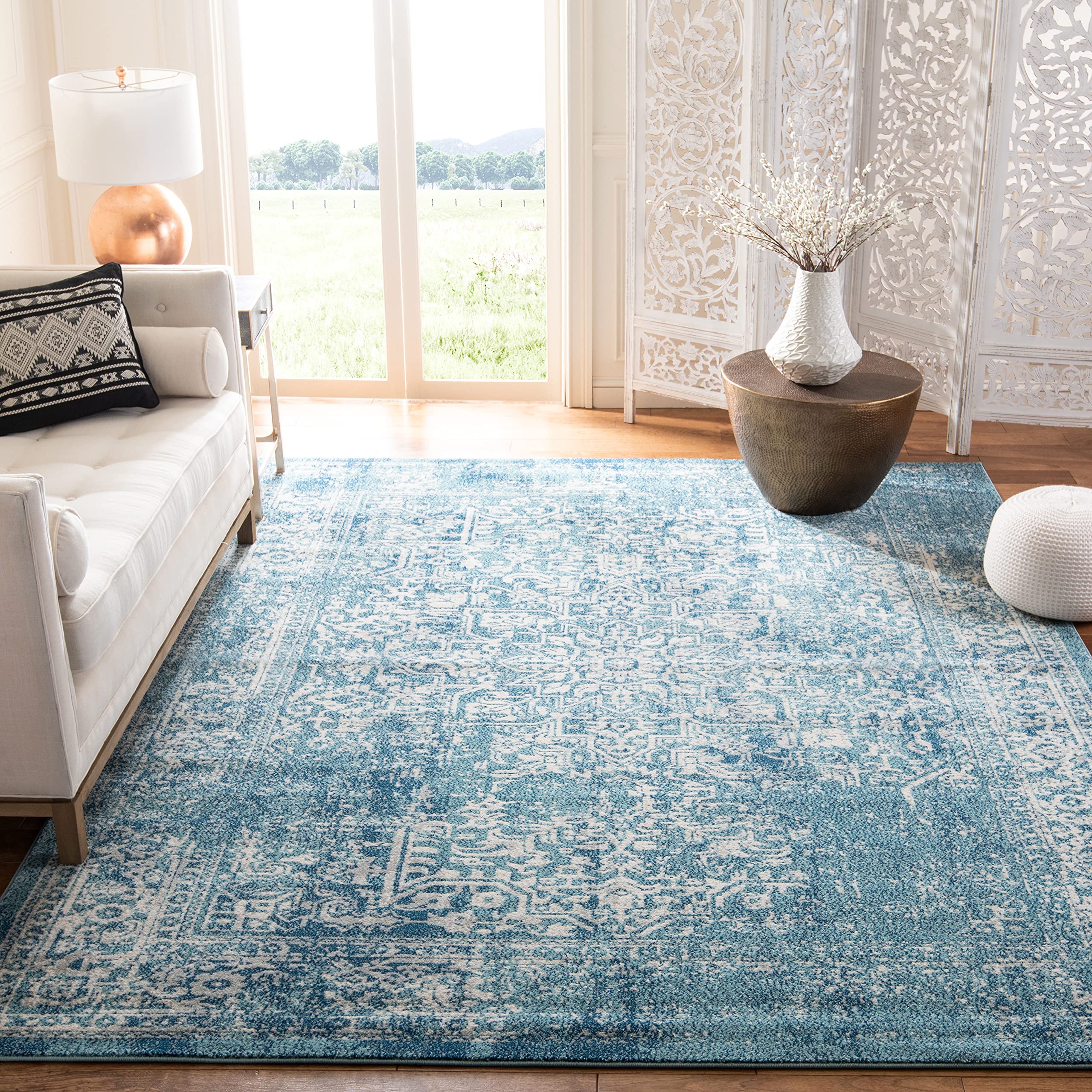 SAFAVIEH Evoke Collection 12 x 18 Blue/Ivory EVK256C Oriental Distressed Non-Shedding Living Room Bedroom Dining Home Office A