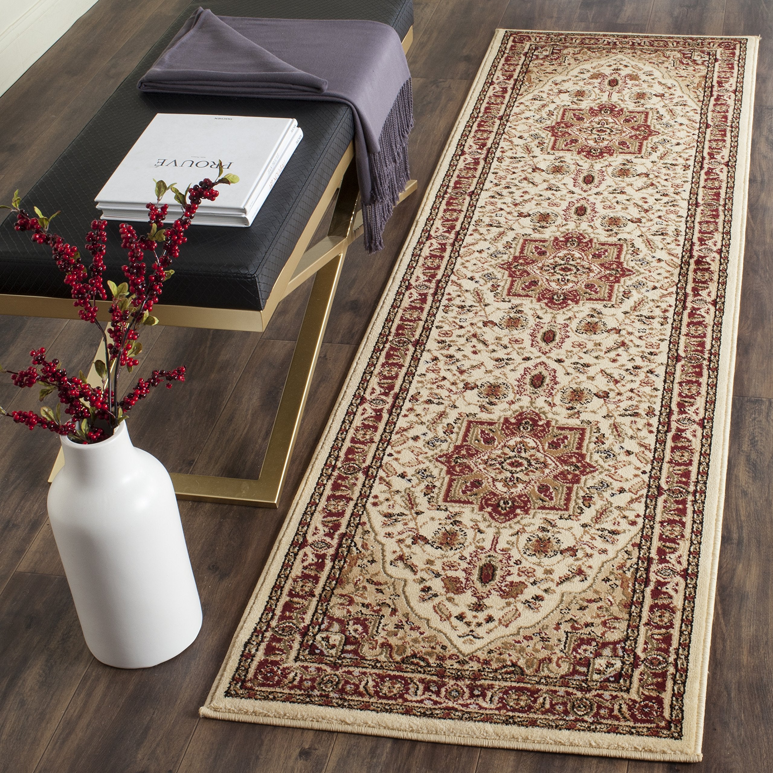 SAFAVIEH Lyndhurst Collection Runner Rug - 23 x 14, Ivory & Red, Traditional Oriental Design, Non-Shedding & Easy Care, Ideal 