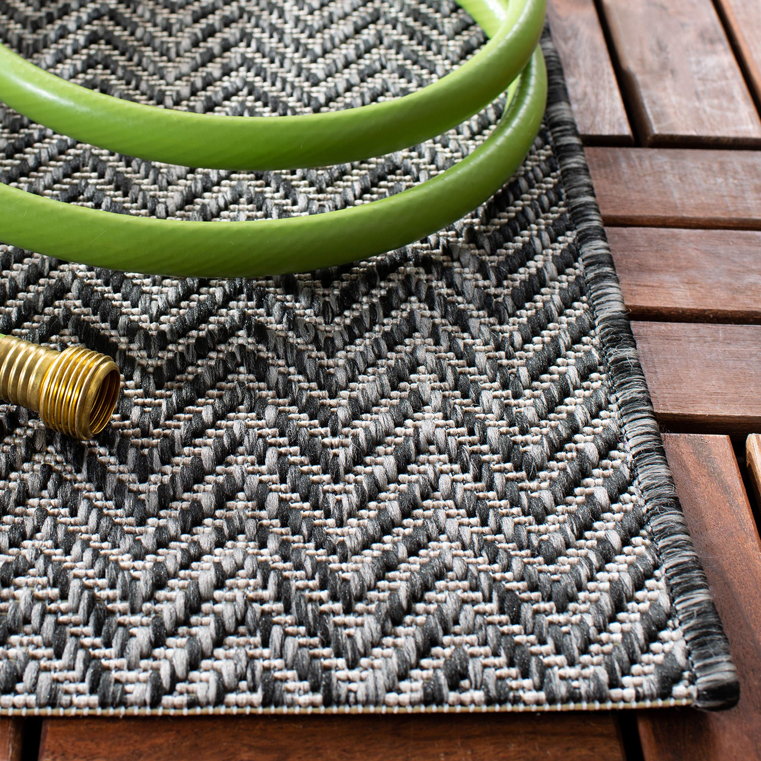 Safavieh Courtyard Collection 2'3' X 16' Black/Beige Cy8022 Indoor/ Outdoor Patio Backyard Mudroom Runner Rug