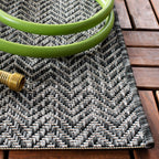 Safavieh Courtyard Collection Area Rug - 8' X 10', Black & Beige, Non-Shedding & Easy Care, Indoor/Outdoor & Washable-Ideal For