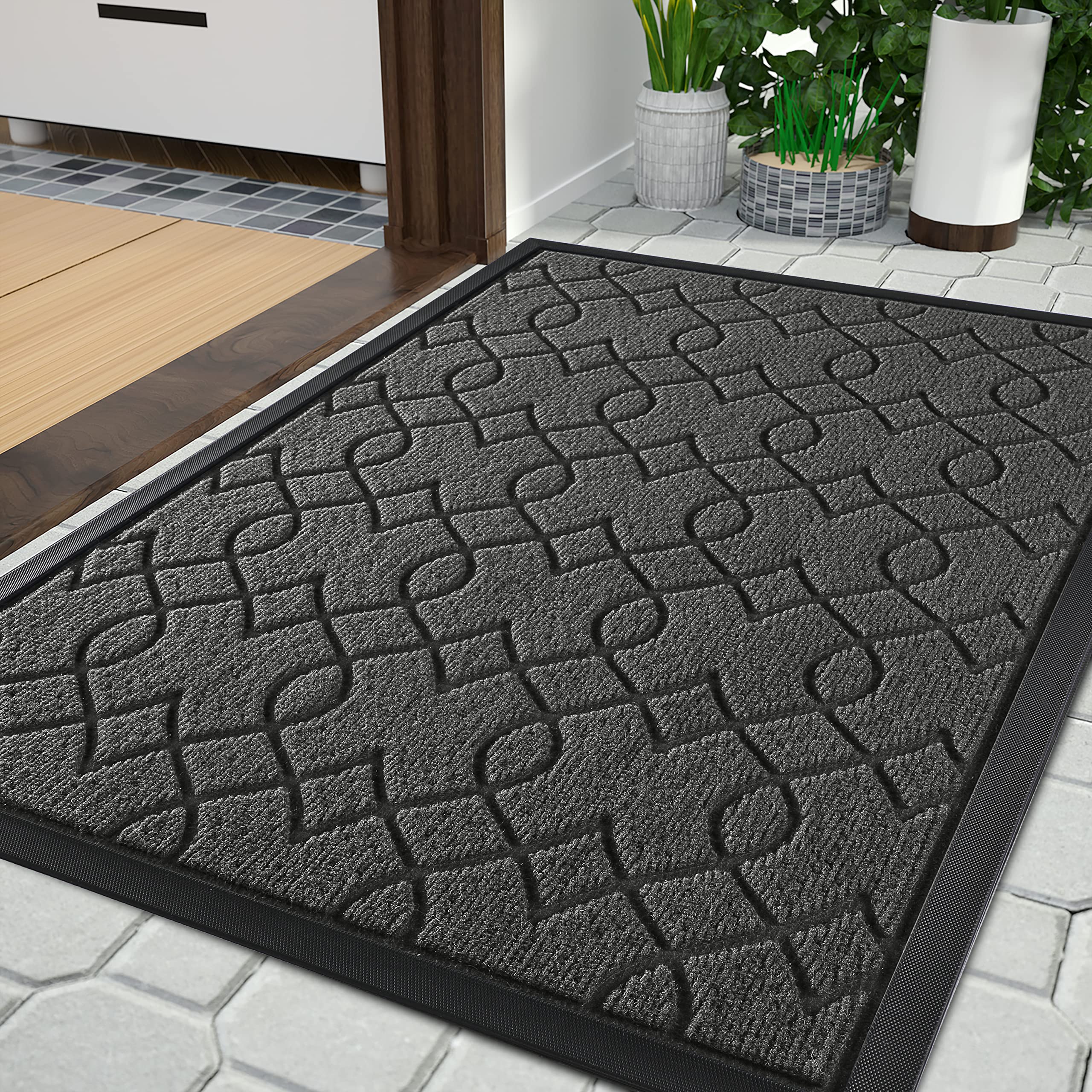 Yimobra Durable Front Door Mats, Heavy Duty Water Absorbent Mud Resistant Easy Clean Entry Outdoor Indoor Rugs,Non Slip Backing,