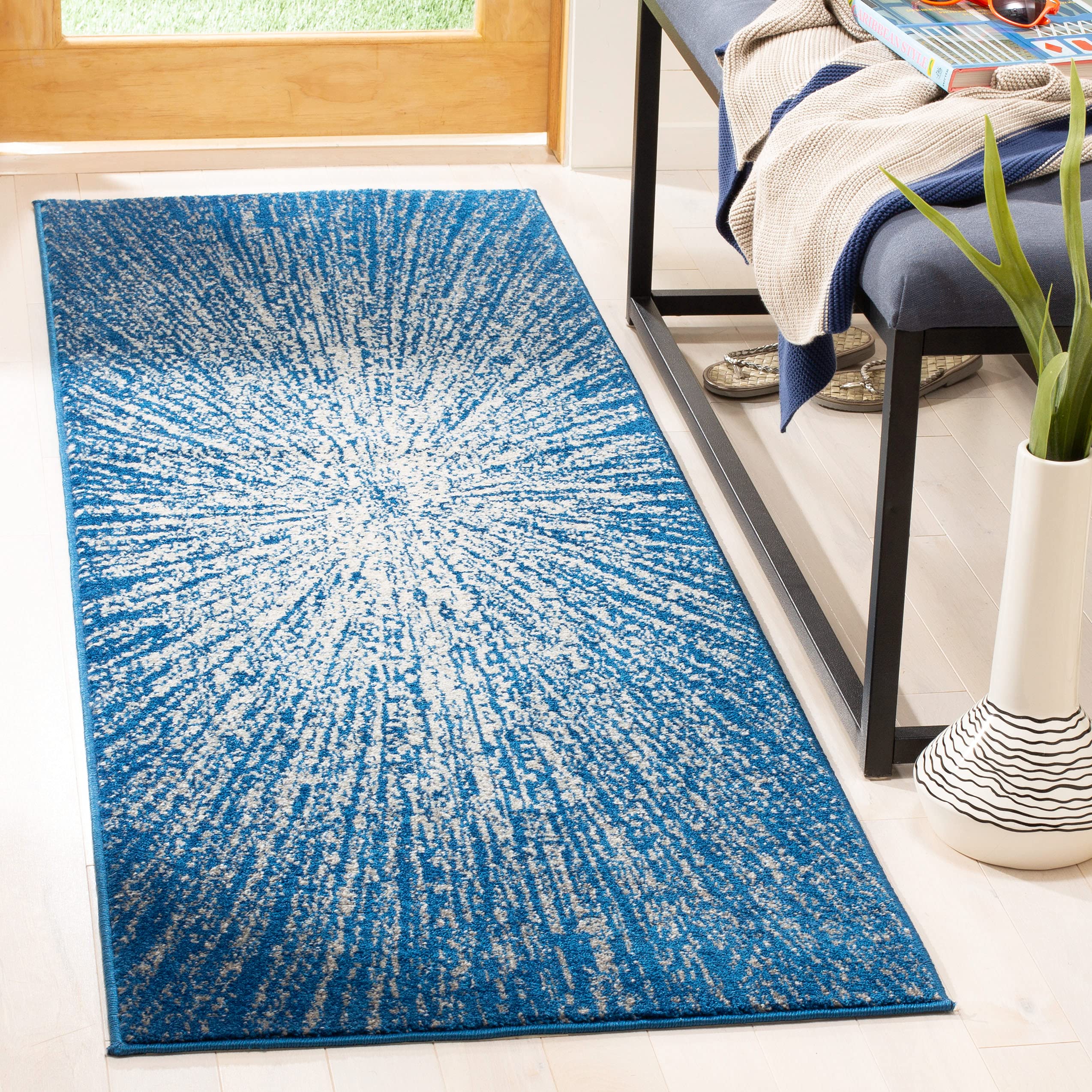 SAFAVIEH Evoke Collection 22 x 7 Navy/Ivory EVK228N Abstract Burst Non-Shedding Living Room Entryway Foyer Hallway Bedroom Run
