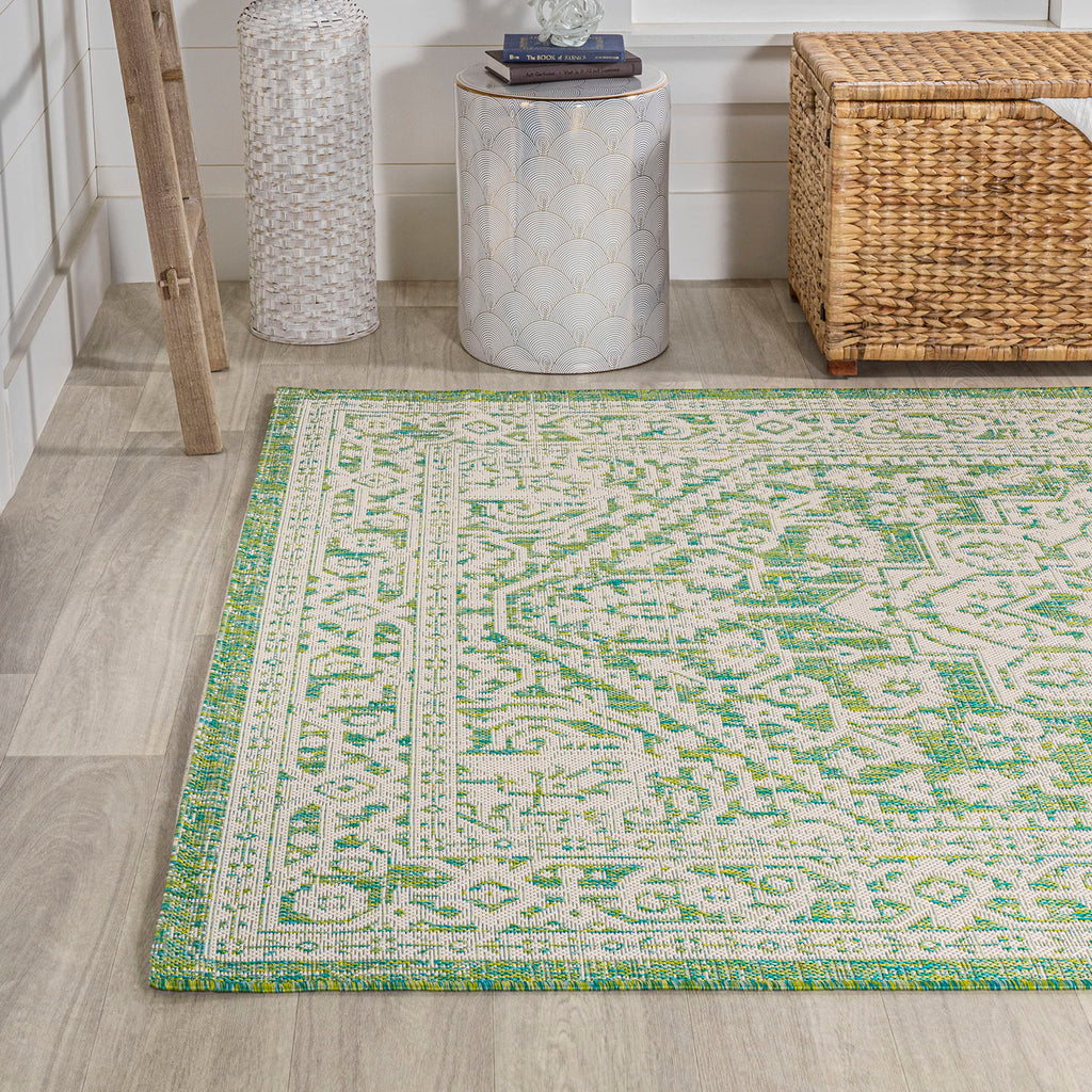 Jonathan Y Smb101H-9 Sinjuri Medallion Textured Weave Indoor Outdoor Area-Rug, Coastal, Traditional, Transitional Easy-Cleaning,Bedroom,Kitchen,Backyard,Patio,Non Shedding, Cream/Green, 9 X 12