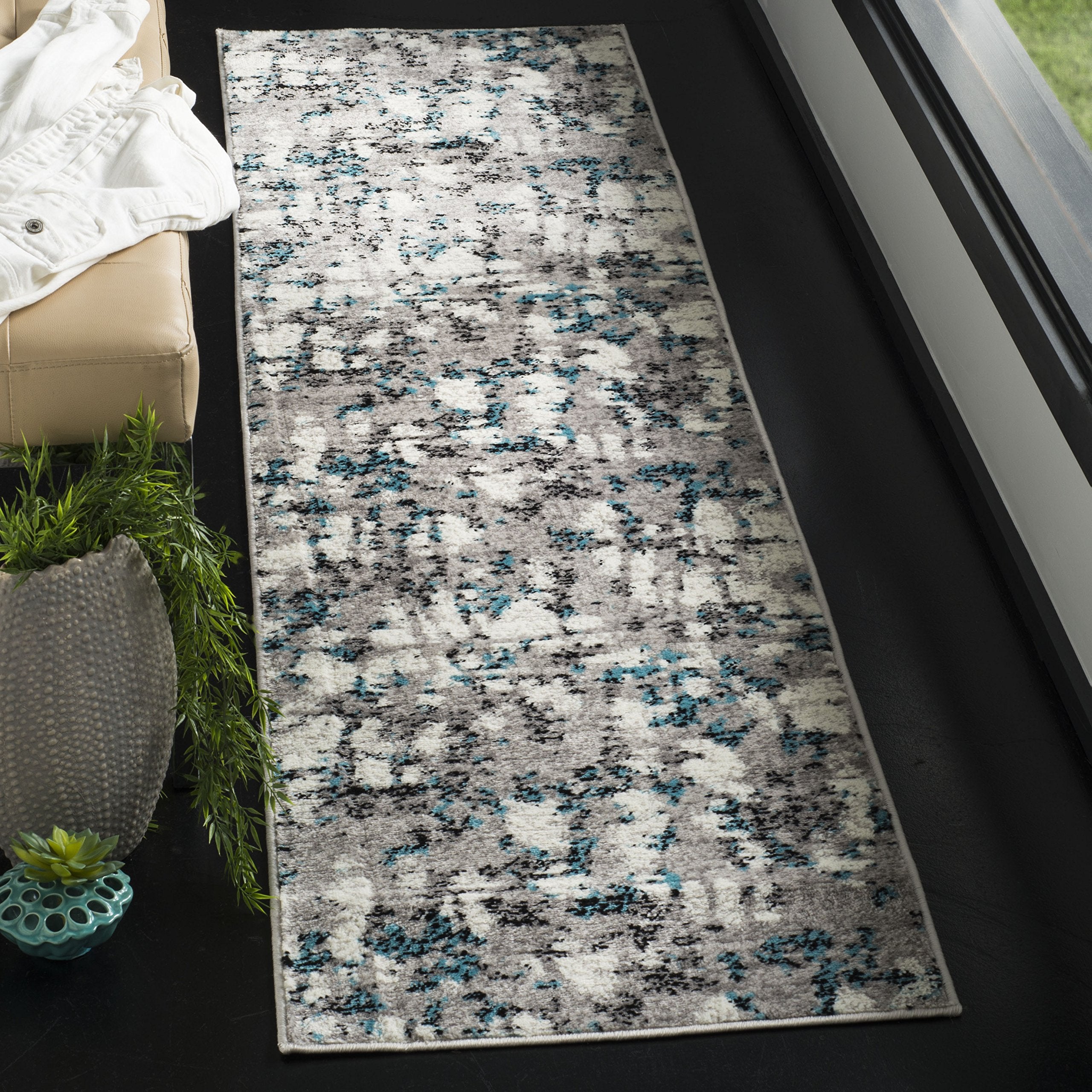 SAFAVIEH Skyler Collection 2 x 8 Grey/Blue SKY193B Modern Abstract Non-Shedding Living Room Entryway Foyer Hallway Bedroom Run