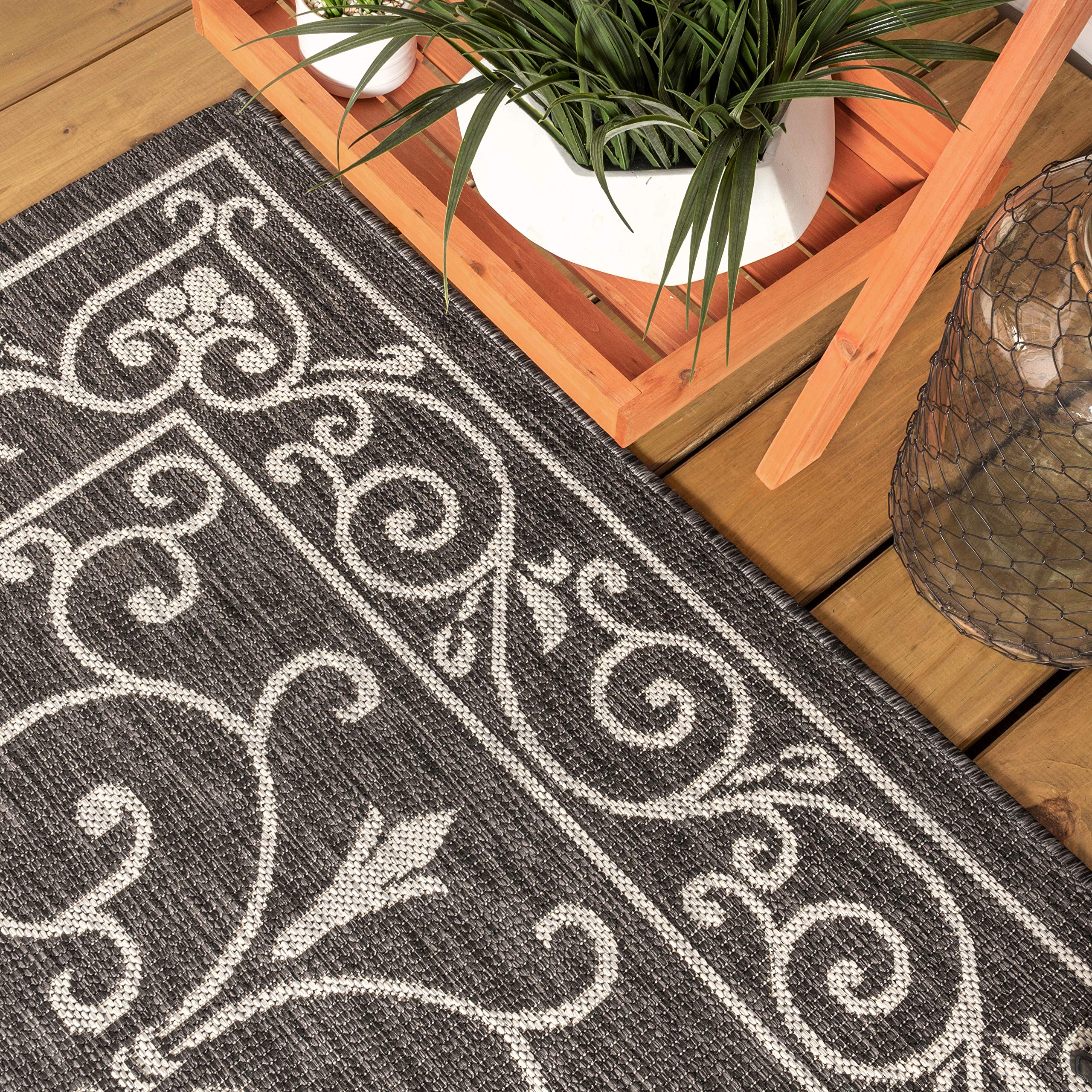 Jonathan Y Smb106G-9 Charleston Vintage Filigree Textured Weave Indoor Outdoor Area-Rug Classic Coastal Easy-Cleaning Bedroom Kitchen Backyard Patio Non Shedding, 9 X 12, Black/Gray