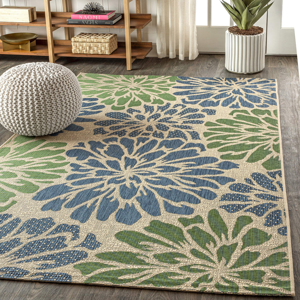 Jonathan Y Smb110B-4 Zinnia Modern Floral Textured Weave Indoor Outdoor Area-Rug Bohemian Coastal Easy-Cleaning Bedroom Kitchen Backyard Patio Non Shedding, 4 X 6, Navy/Green