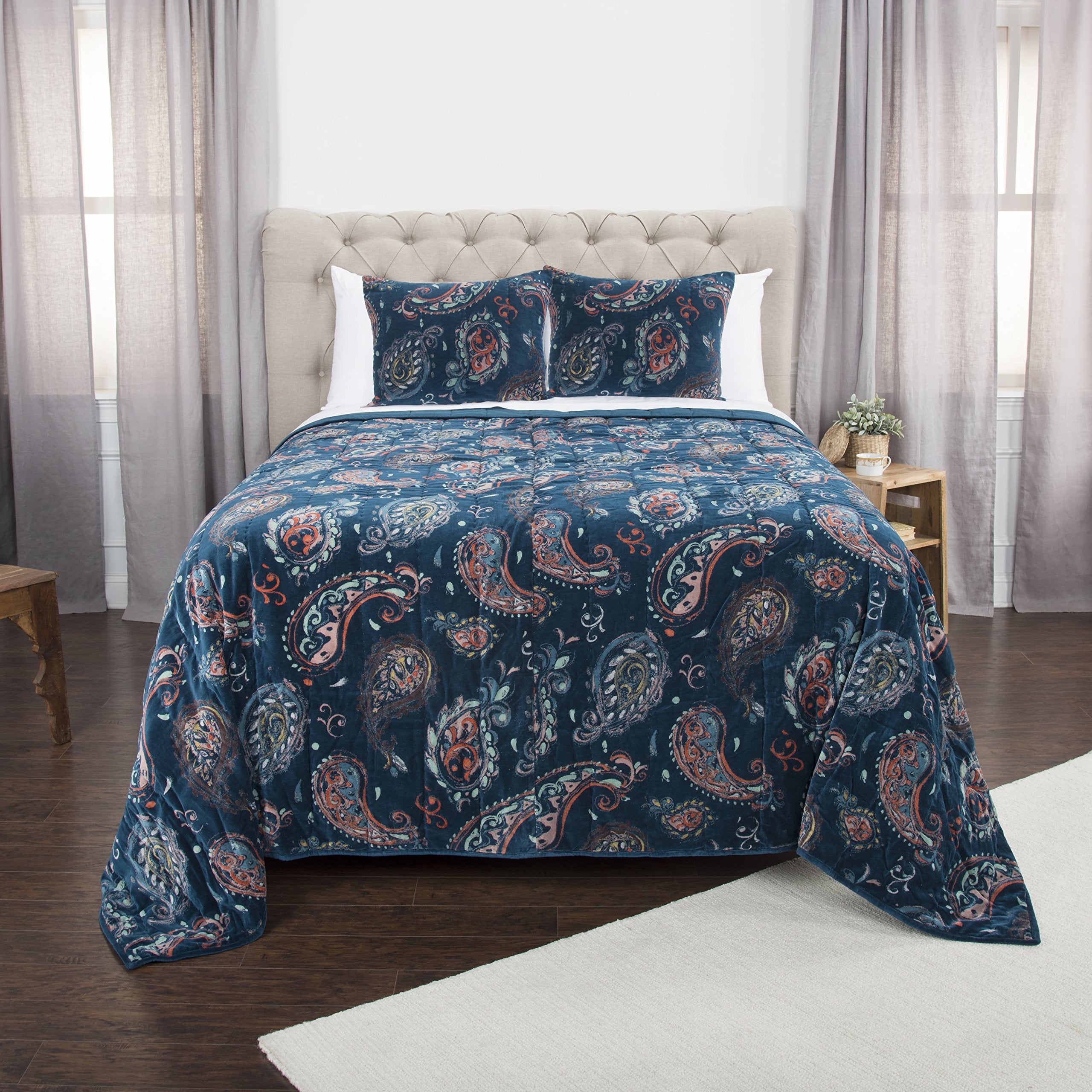 Rizzy Home | BQ4460 | Cotton Quilt | 90"x92" Blue/Orange/Pink Paisley