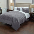 Rizzy Home | BQ4192 | Polyester Quilt | 90"x92" Gray/Black/Nuetral Solid