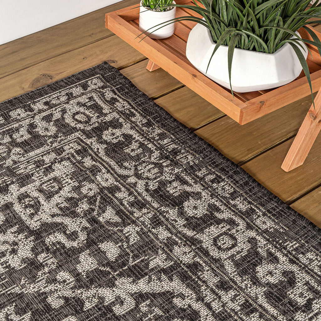Jonathan Y Smb104C-28 Malta Bohemian Medallion Textured Weave Indoor Outdoor Area Rug, Coastal, Traditional, Transitional Easy Cleaning,Bedroom,Kitchen,Backyard,Patio,Non Shedding, Black/Gray, 2 X 8