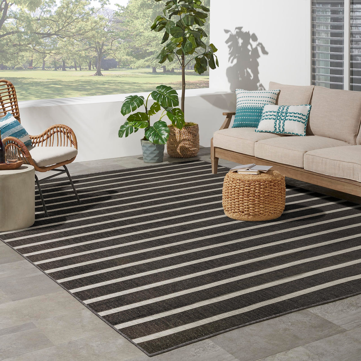 Nourison Positano Indoor/Outdoor Black Ivory 8' X 10' Area Rug, Easy Cleaning, Non Shedding, Bed Room, Living Room, Dining Room,