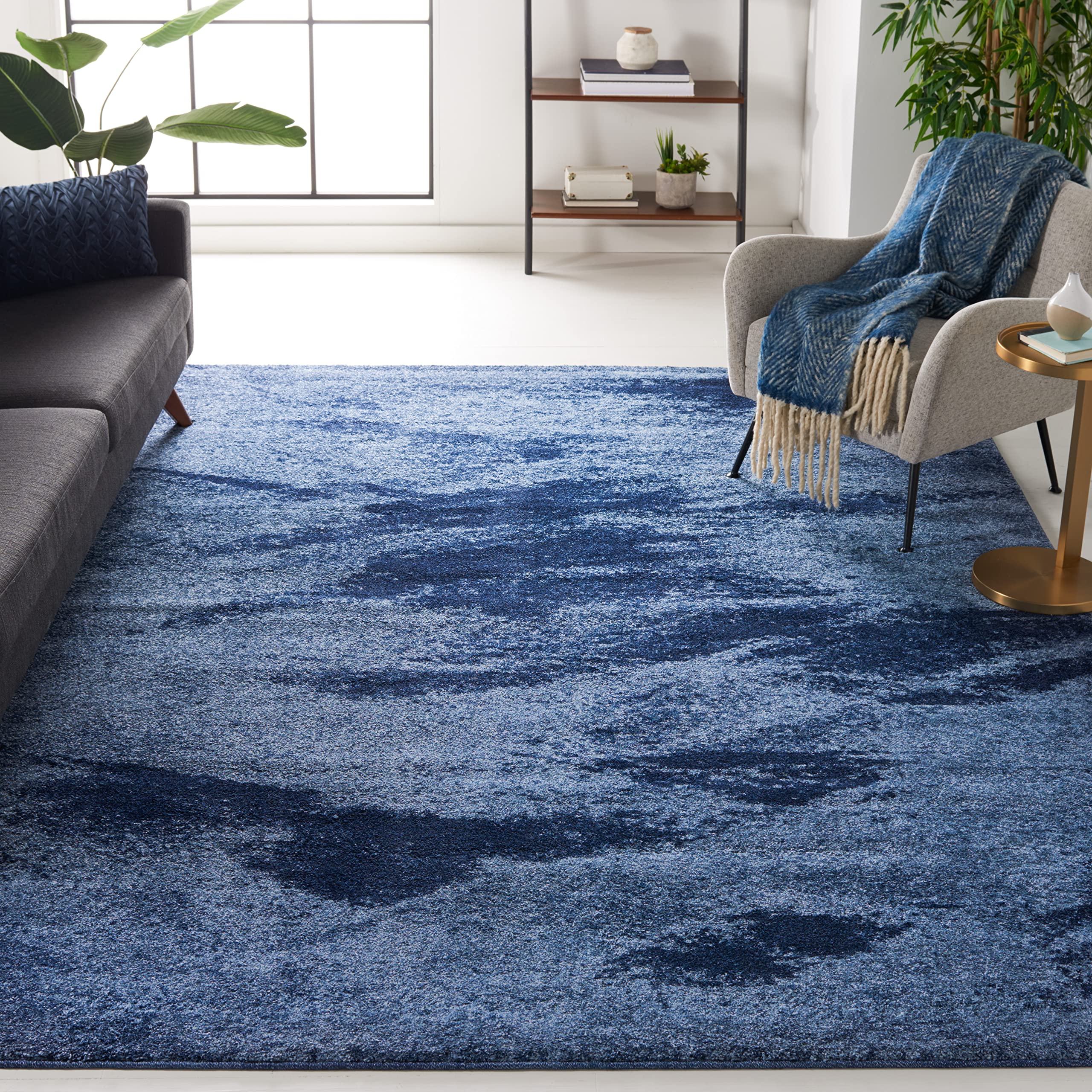 SAFAVIEH Retro Collection Area Rug - 6 Square, Light Blue & Blue, Modern Abstract Design, Non-Shedding & Easy Care, Ideal for H