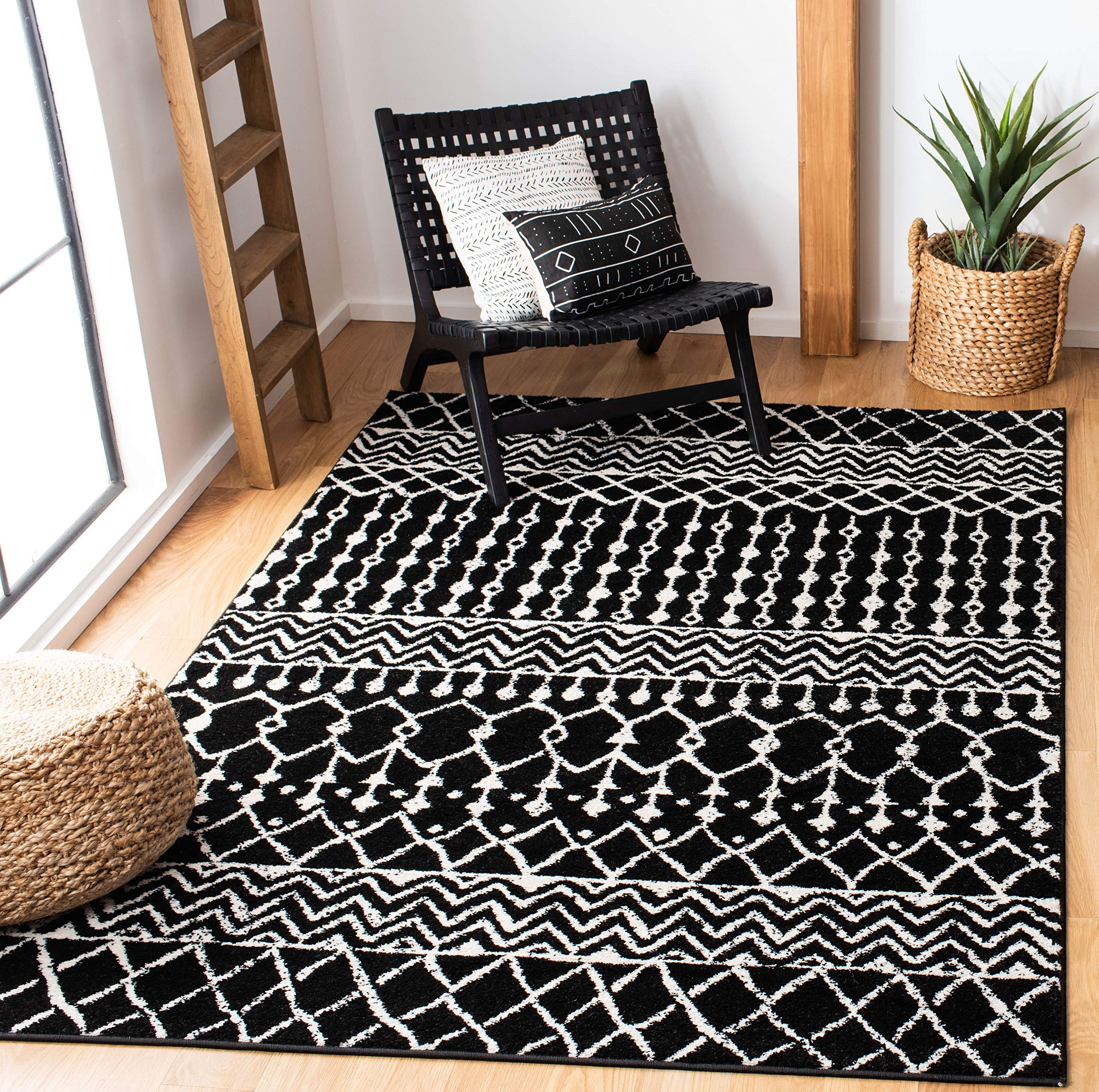 SAFAVIEH Tulum Collection Accent Rug - 3 x 5, Black & Ivory, Moroccan Boho Distressed Design, Non-Shedding & Easy Care, Ideal 