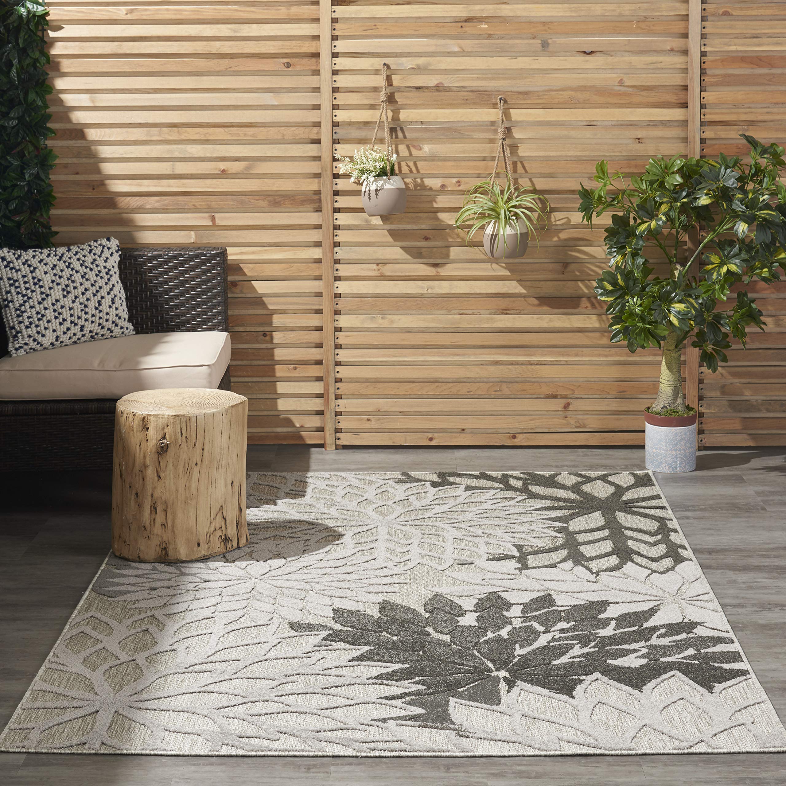 Nourison Aloha Indoor/Outdoor Floral Silver Grey 5'3' X 7'5' Area Rug, (5' X 8')