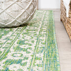 Jonathan Y Smb104F-5R Malta Bohemian Medallion Textured Weave Indoor Outdoor Area-Rug, Coastal, Vintage, Rustic Easy-Cleaning,Bedroom,Kitchen,Backyard,Patio,Non Shedding, Cream/Green, 5' Round