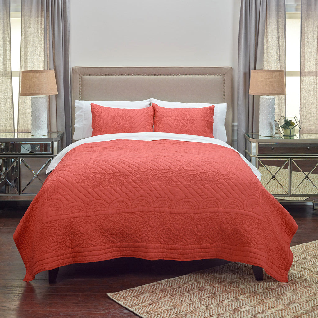 Rizzy Home | BT1790 | Cotton Quilt | 90"x92" Orange/Pink/ Floral