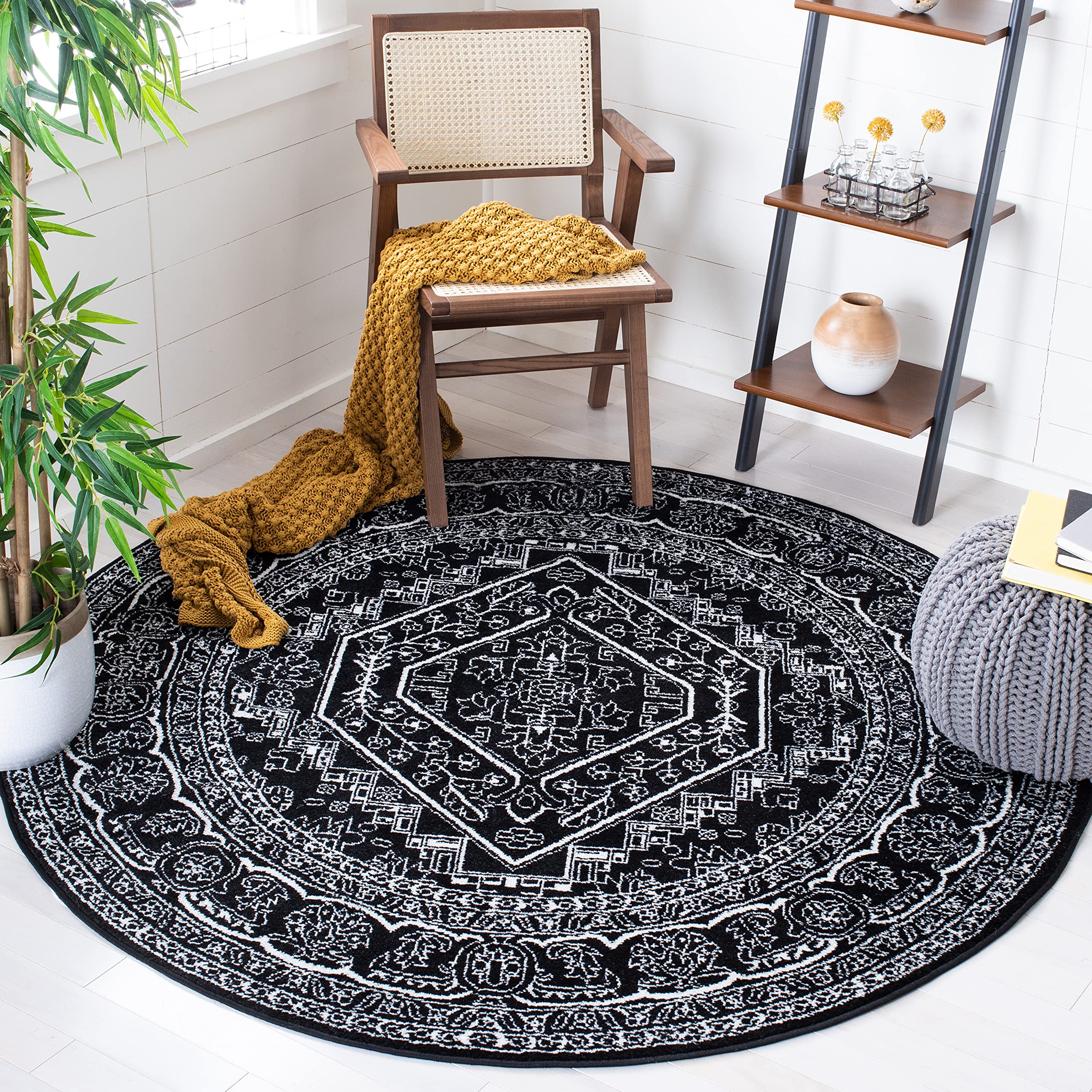 Safavieh Adirondack Collection Area Rug - 4 Round, Black & Ivory, Oriental Medallion Design, Non-Shedding & Easy Care, Ideal fo