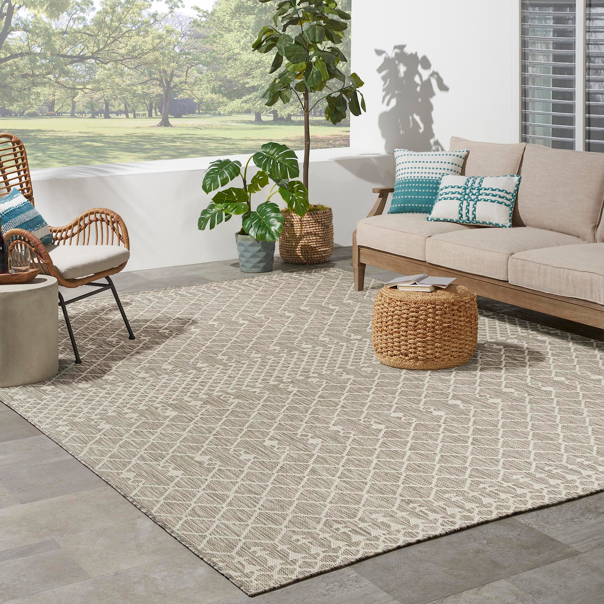 Nourison Positano Indoor/Outdoor Light Grey 8' X 10' Area Rug, Easy Cleaning, Non Shedding, Bed Room, Living Room, Dining Room, Backyard, Deck, Patio (8X10)