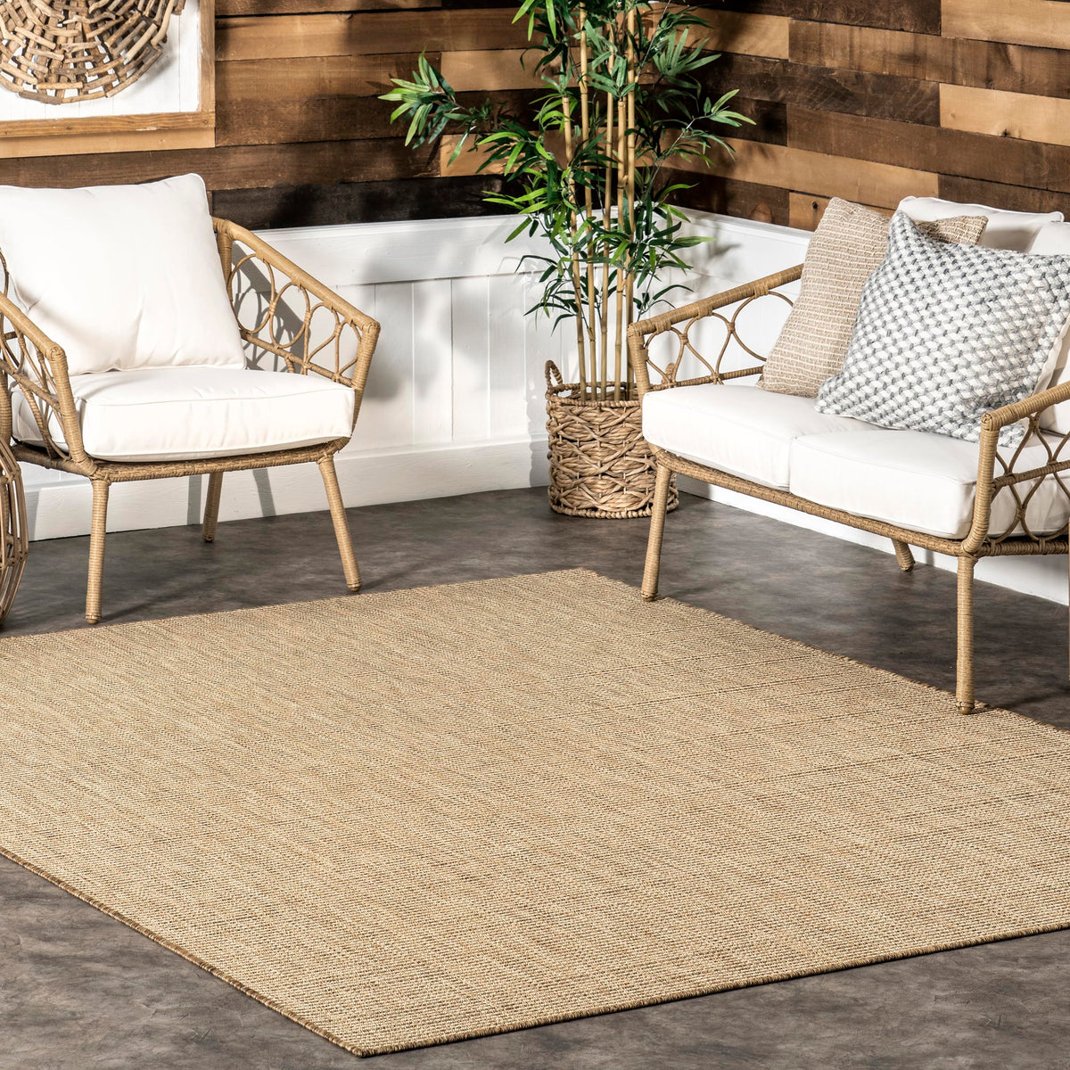nuLOOM Rosy Classic Indoor/Outdoor Accent Rug, 2x3, Natural