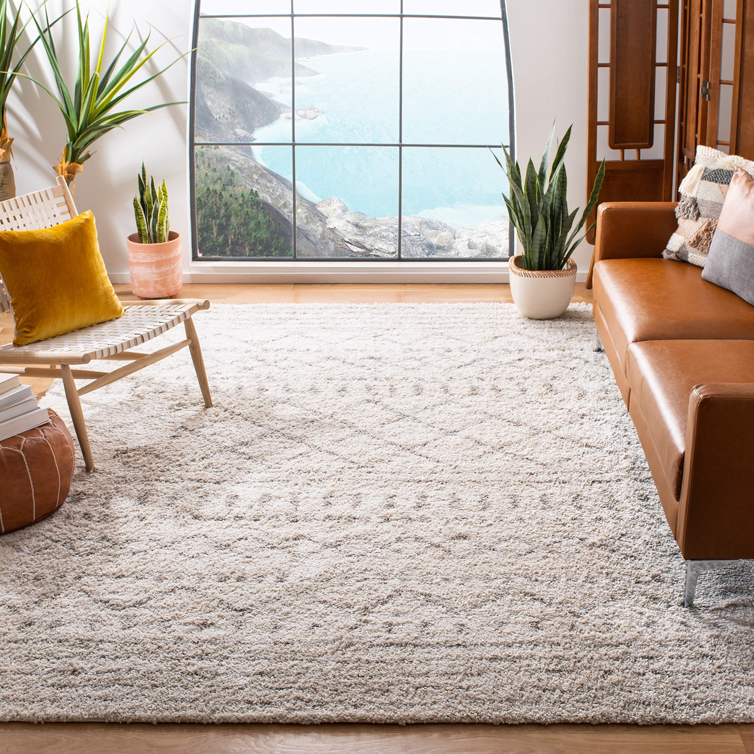 SAFAVIEH Arizona Shag Collection Accent Rug - 4 x 6, Ivory & Beige, Moroccan Design, Non-Shedding & Easy Care, 1.6-inch Thick 