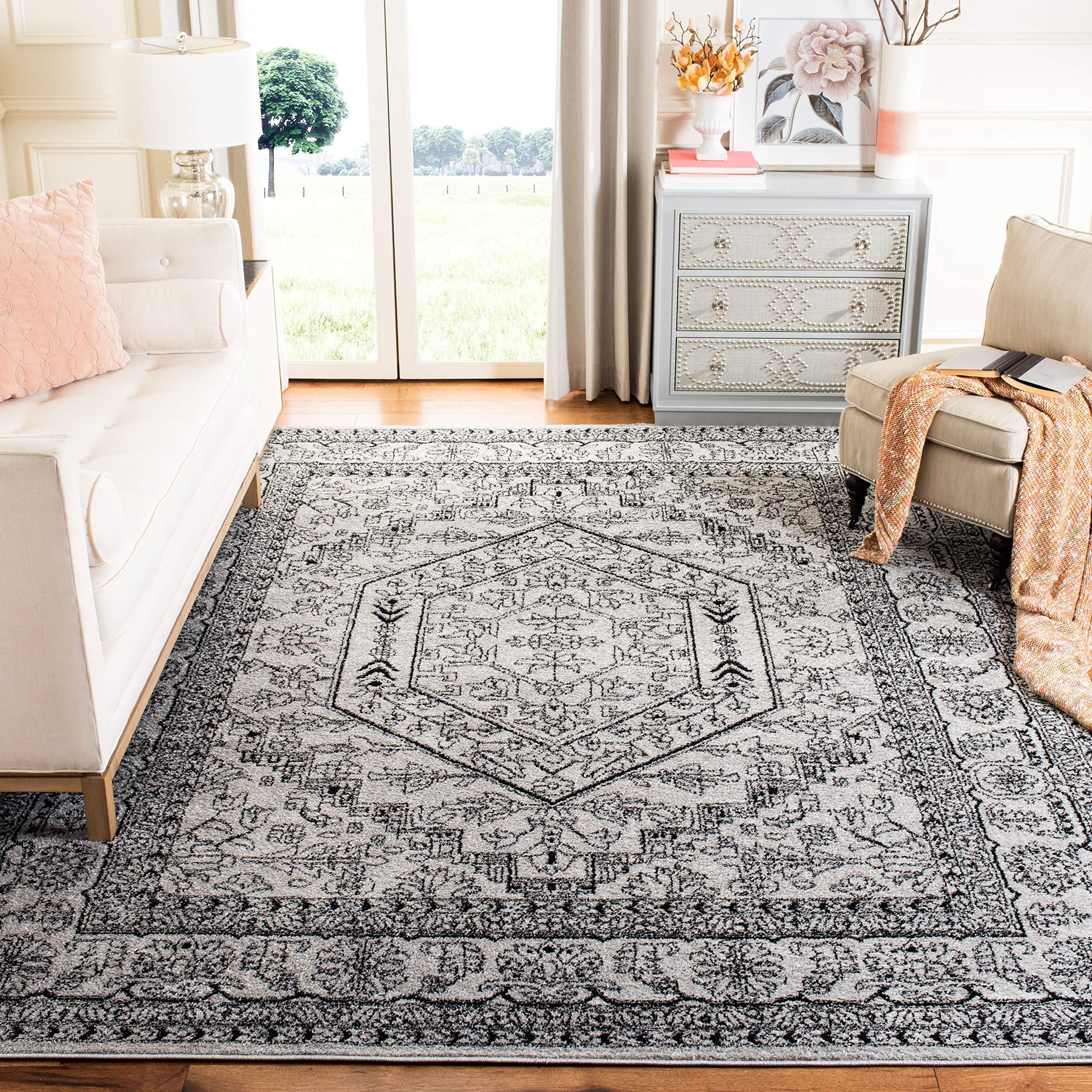 SAFAVIEH Adirondack Collection Area Rug - 12 Square, Silver & Black, Oriental Medallion Design, Non-Shedding & Easy Care, Ideal