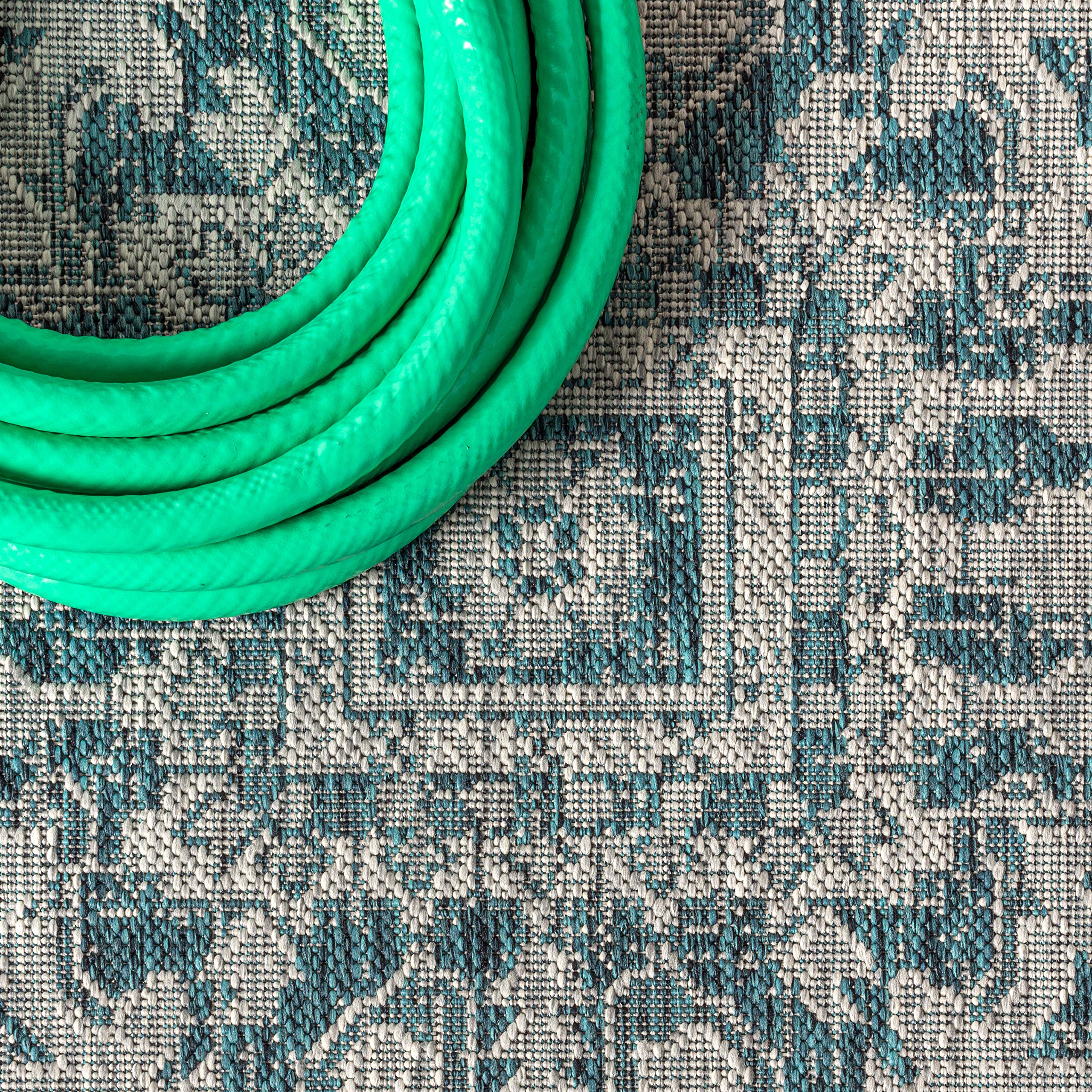 Jonathan Y Smb105C-5R Estrella Bohemian Medallion Textured Weave Indoor Outdoor Area-Rug Coastal Bohemian Rustic Glam Easy-Cleaning Bedroom Kitchen Backyard Patio Non Shedding, 5' Round, Teal/Gray