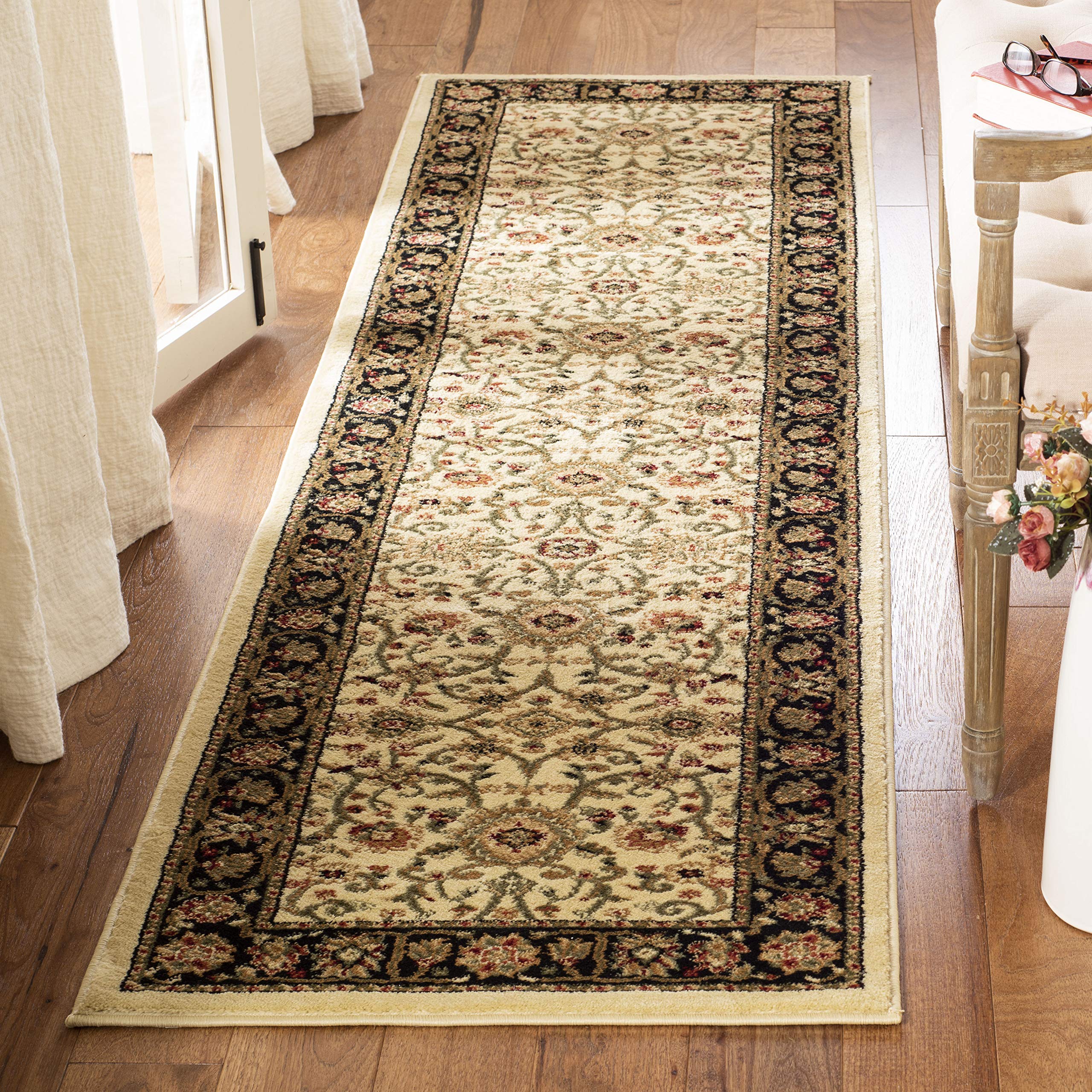 SAFAVIEH Lyndhurst Collection Runner Rug - 23 x 10, Ivory & Black, Traditional Oriental Design, Non-Shedding & Easy Care, Idea