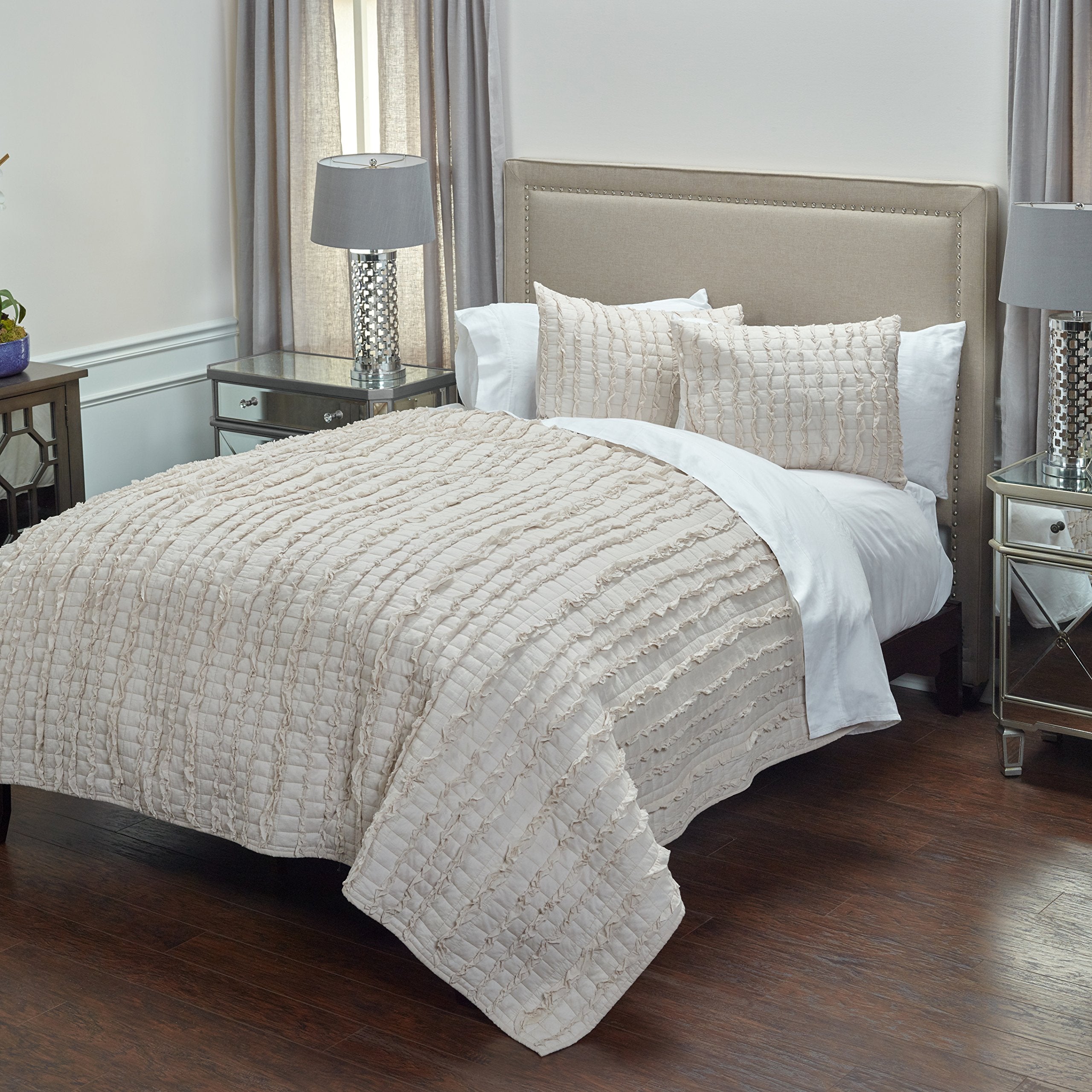 Rizzy Home | BT3015 | Polyester Quilt | 90&quot;x92&quot; Brown/Pink/ Geometrical