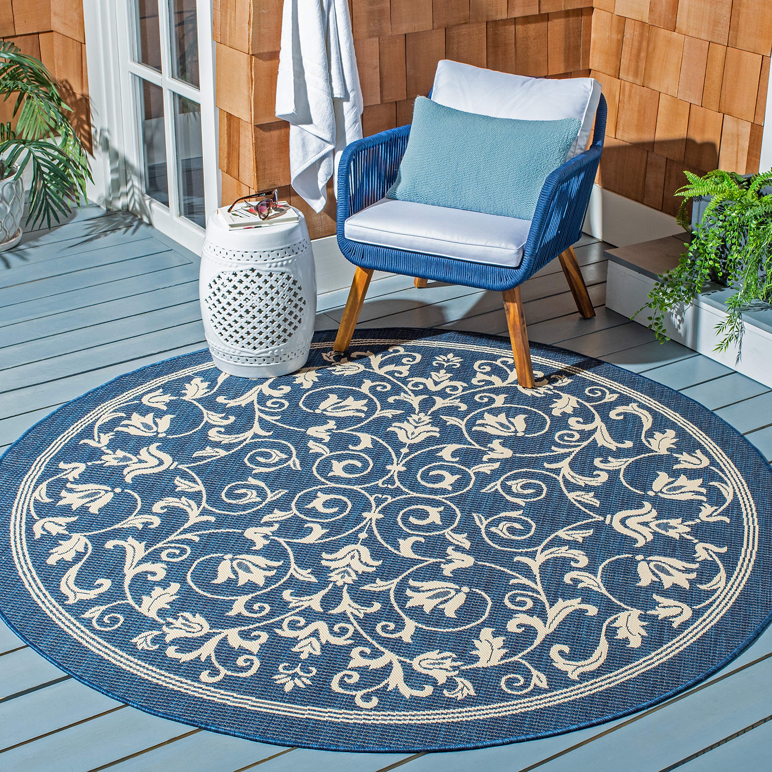 SAFAVIEH Courtyard Collection Area Rug - 67 Round, Navy & Beige, Scroll Design, Non-Shedding & Easy Care, Indoor/Outdoor & Wash